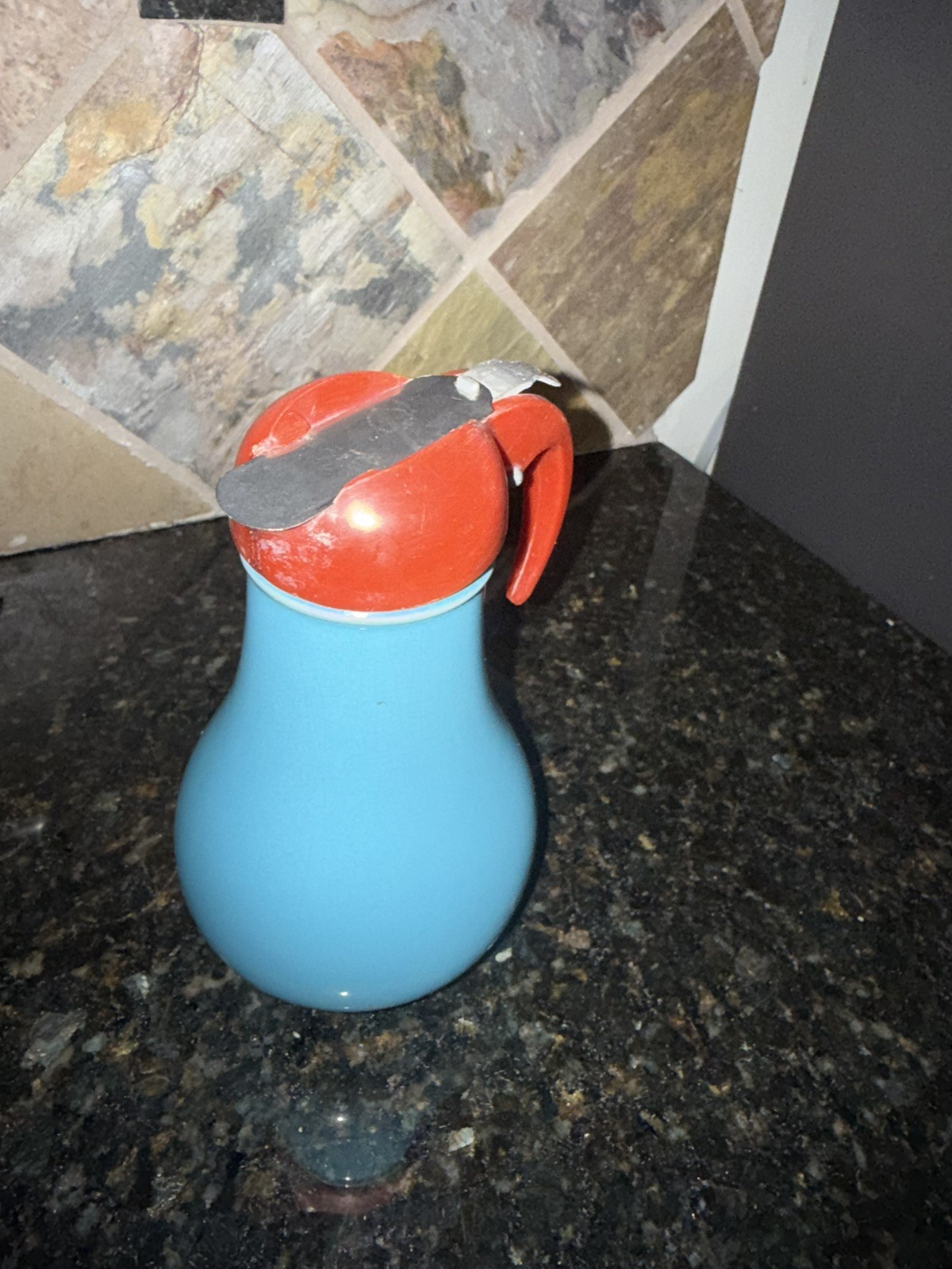 VTG Homer Laughlin’s Fiesta original Turquoise Syrup pitcher W/Red DripCut Lid