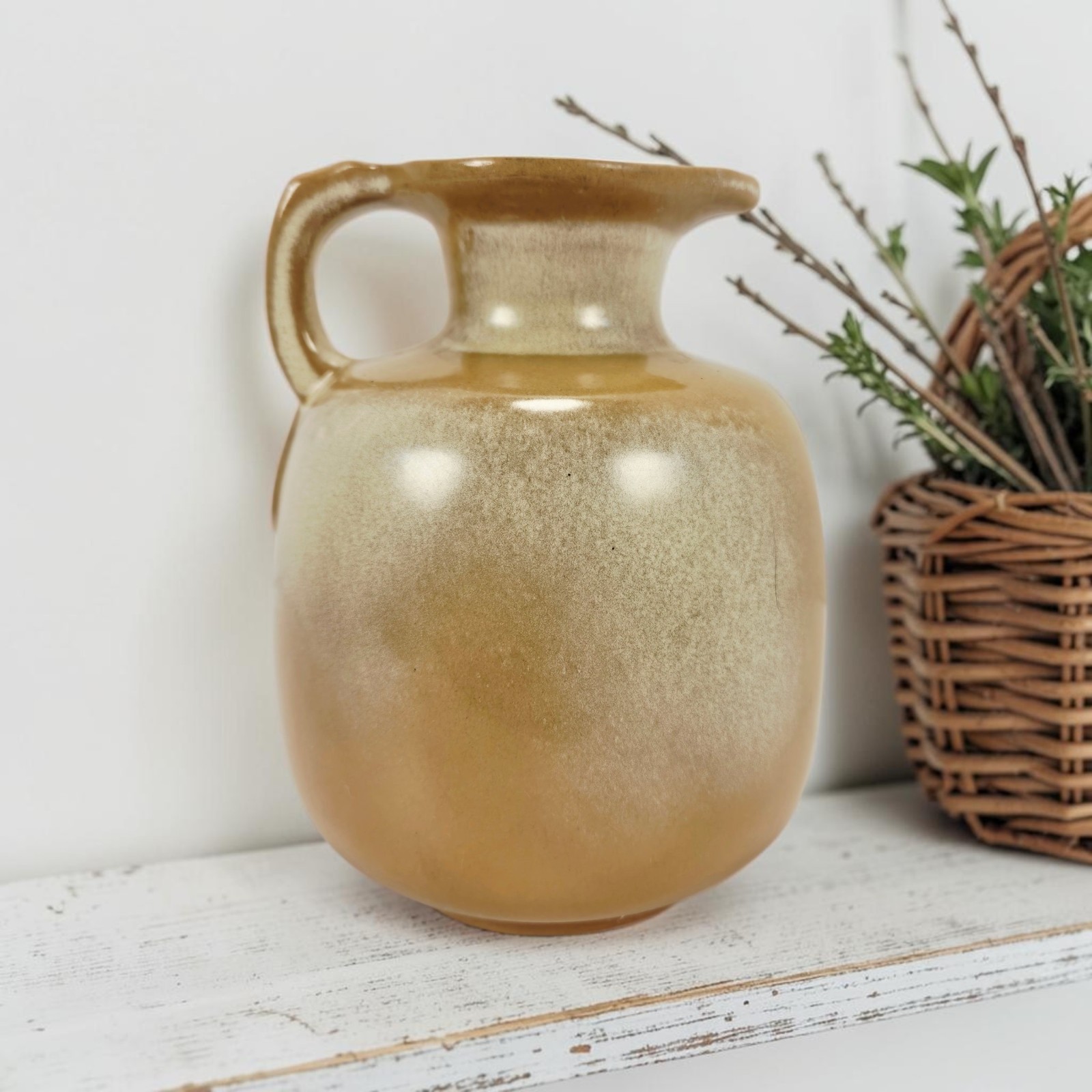 VTG 830 Frankoma Pottery Pitcher Jug Dessert Sand Glaze Tan Ceramic Clay USA 6\ VTG 830 Frankoma Pottery Pitcher Jug Dessert Sand Glaze Tan Ceramic Clay USA 6\