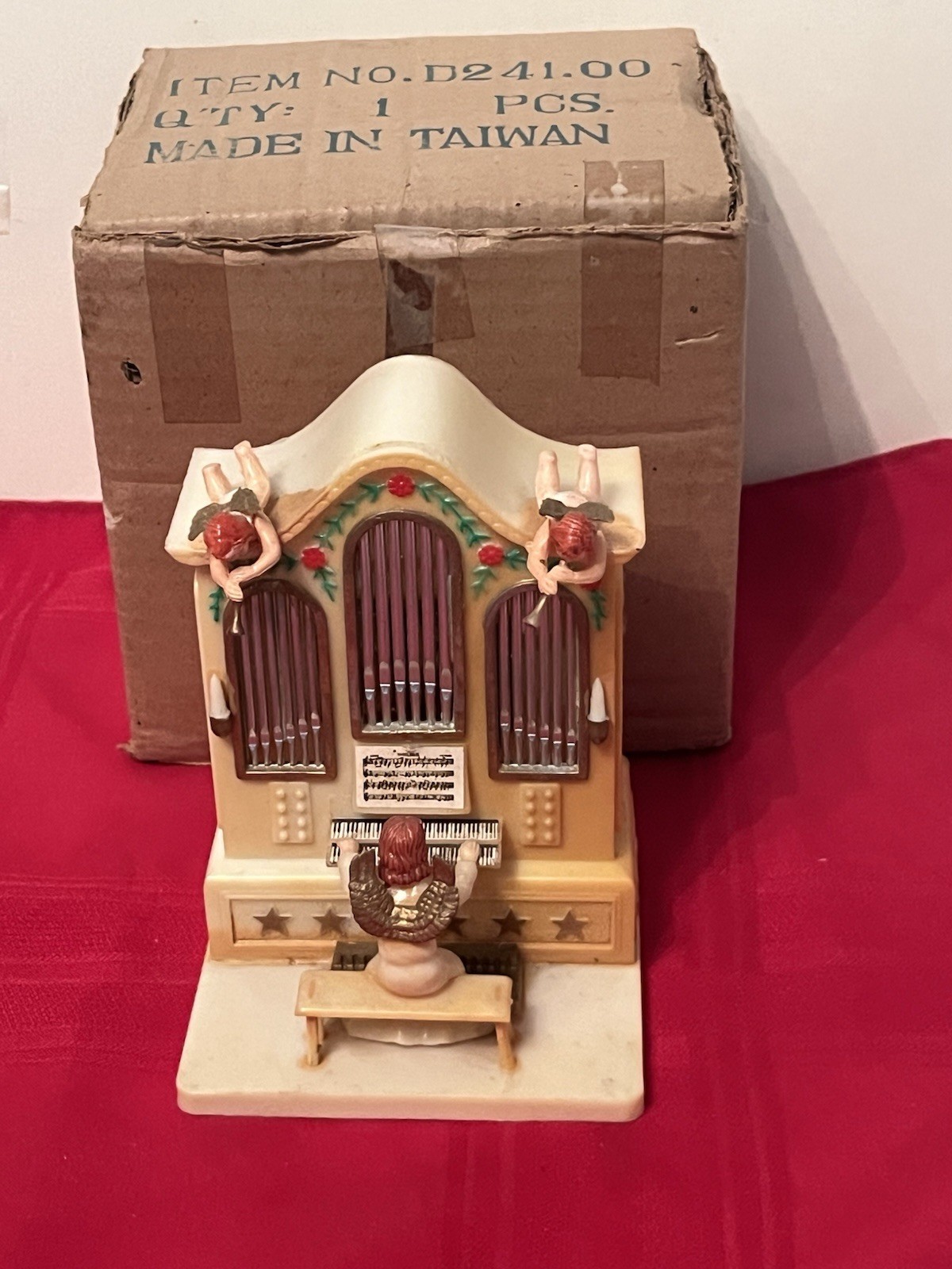 Vtg NOS NIB 1960’s Angel Playing Organ Silent Night Music Box Hong Kong #D241.00