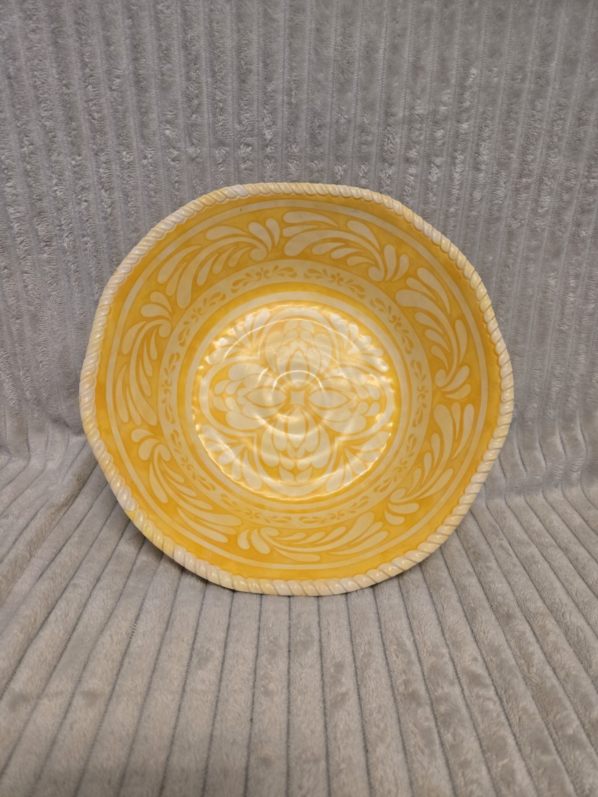 Vintage Yellow Melamine Serving Mixing Bowl White Floral Scroll Pattern Rope Rim