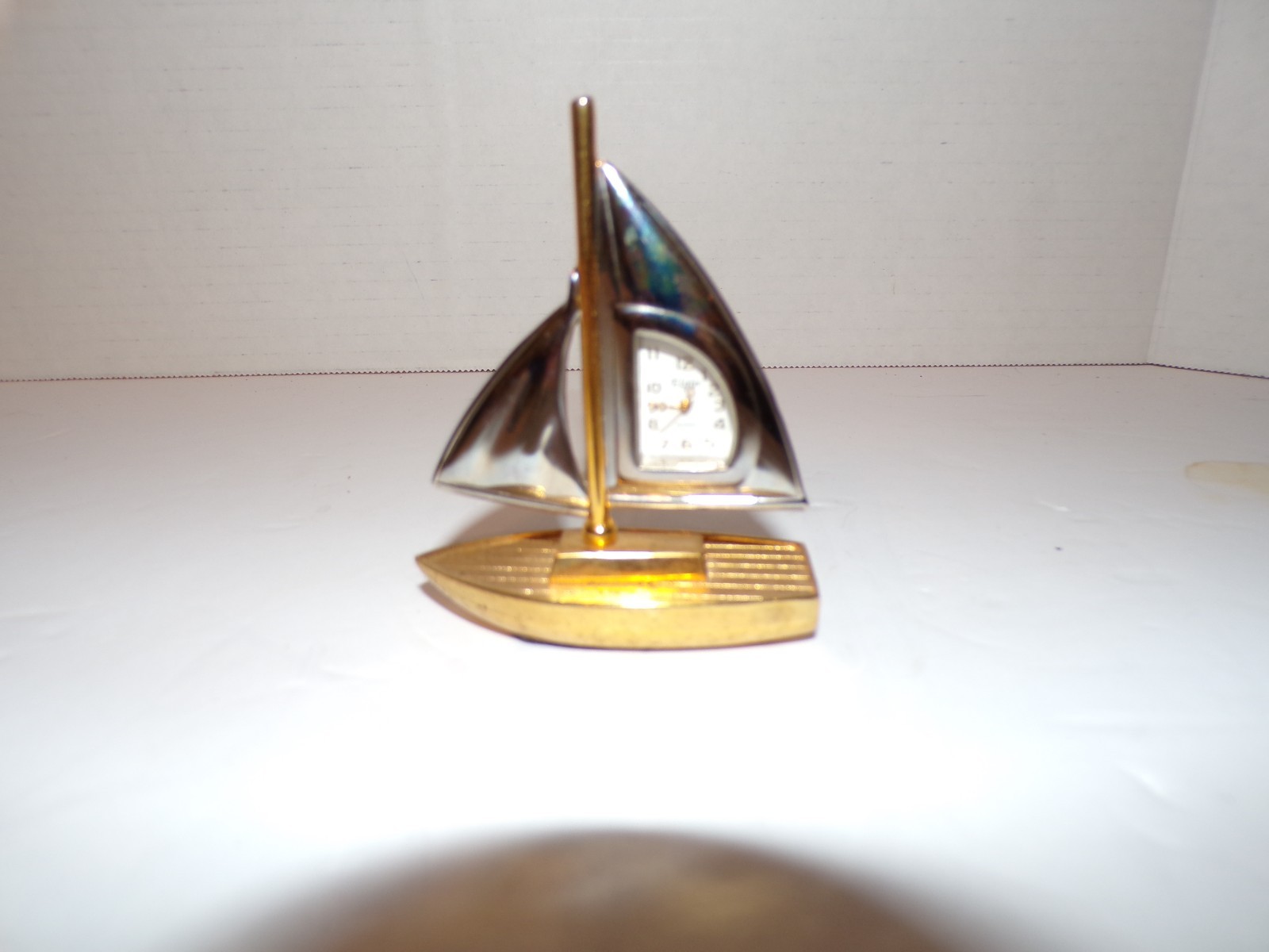 Vintage Elgin Mini Gold / Silver Tone Tabletop Sailboat Clock Needs a Battery