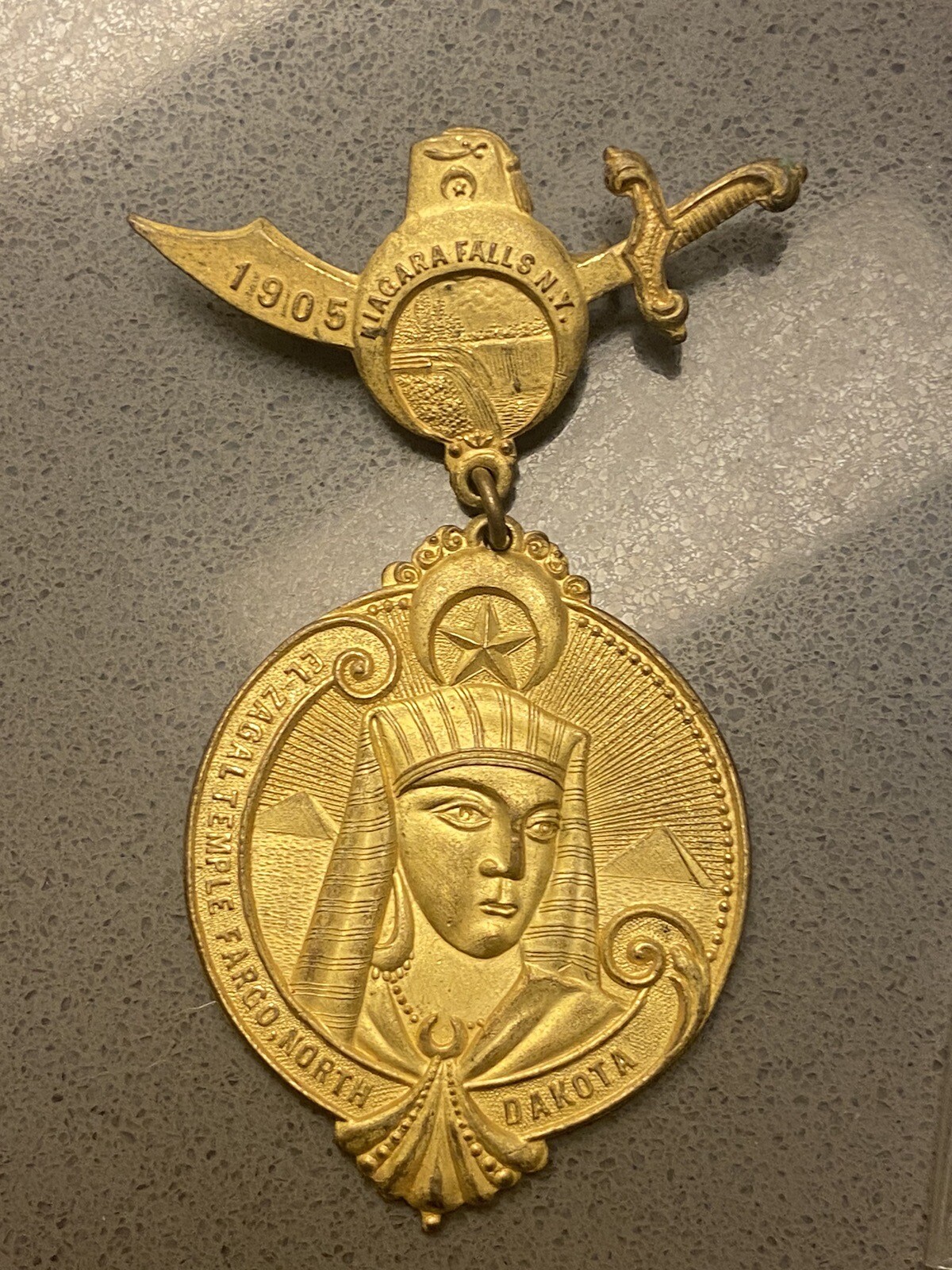 Masonic pendant- El Zagal Temple Fargo North Dakota 1905