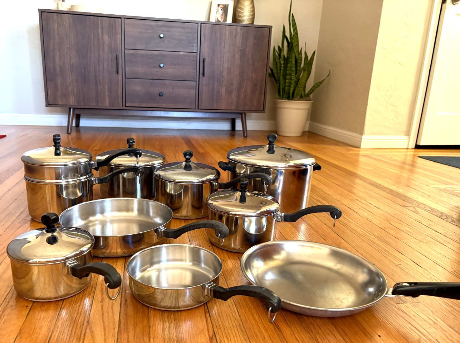 Vintage Farberware USA Stainless Steel Aluminum Clad Cookware Set 16 Pc Lot Vintage Farberware USA Stainless Steel Aluminum Clad Cookware Set 16 Pc Lot