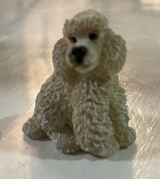 Vintage Living Stone White Mini Poodle Figure 1988~2” Miniature