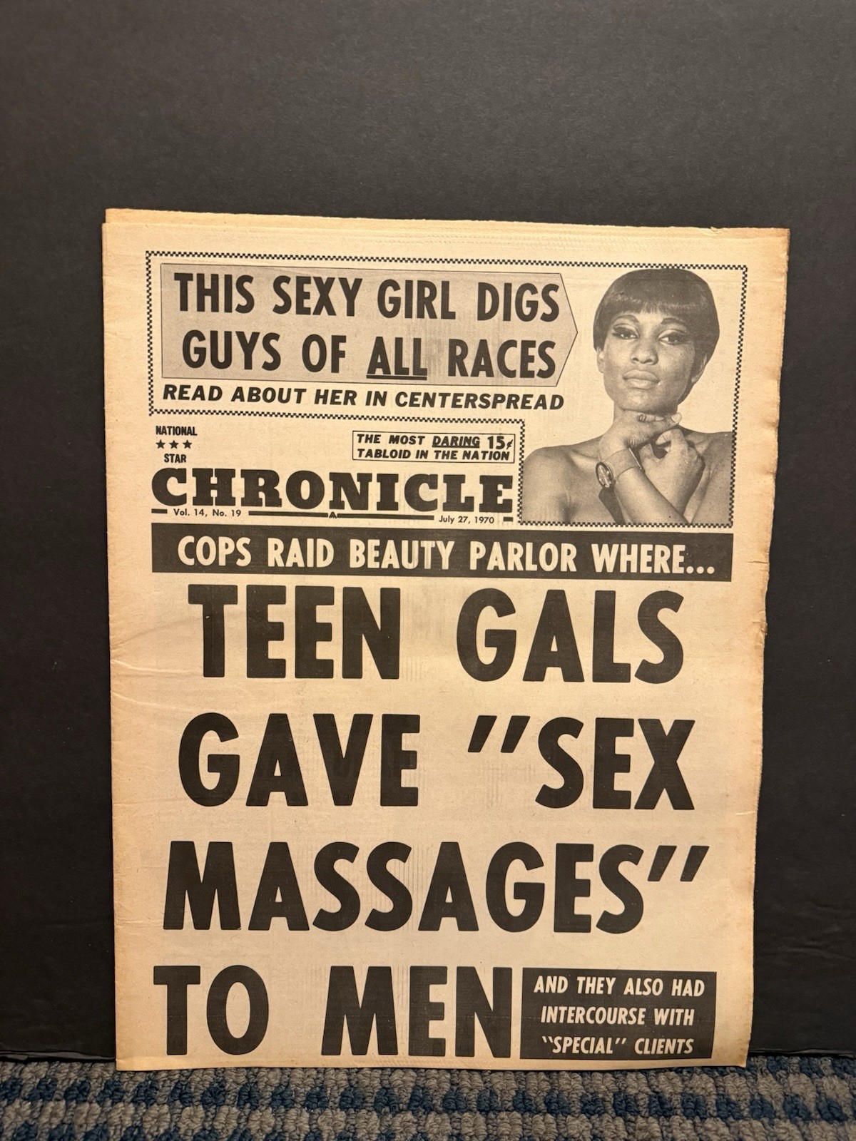 1970 National Star Chronicle Newspaper, Teen Girls Gave Massages to Men (VRN10Q)