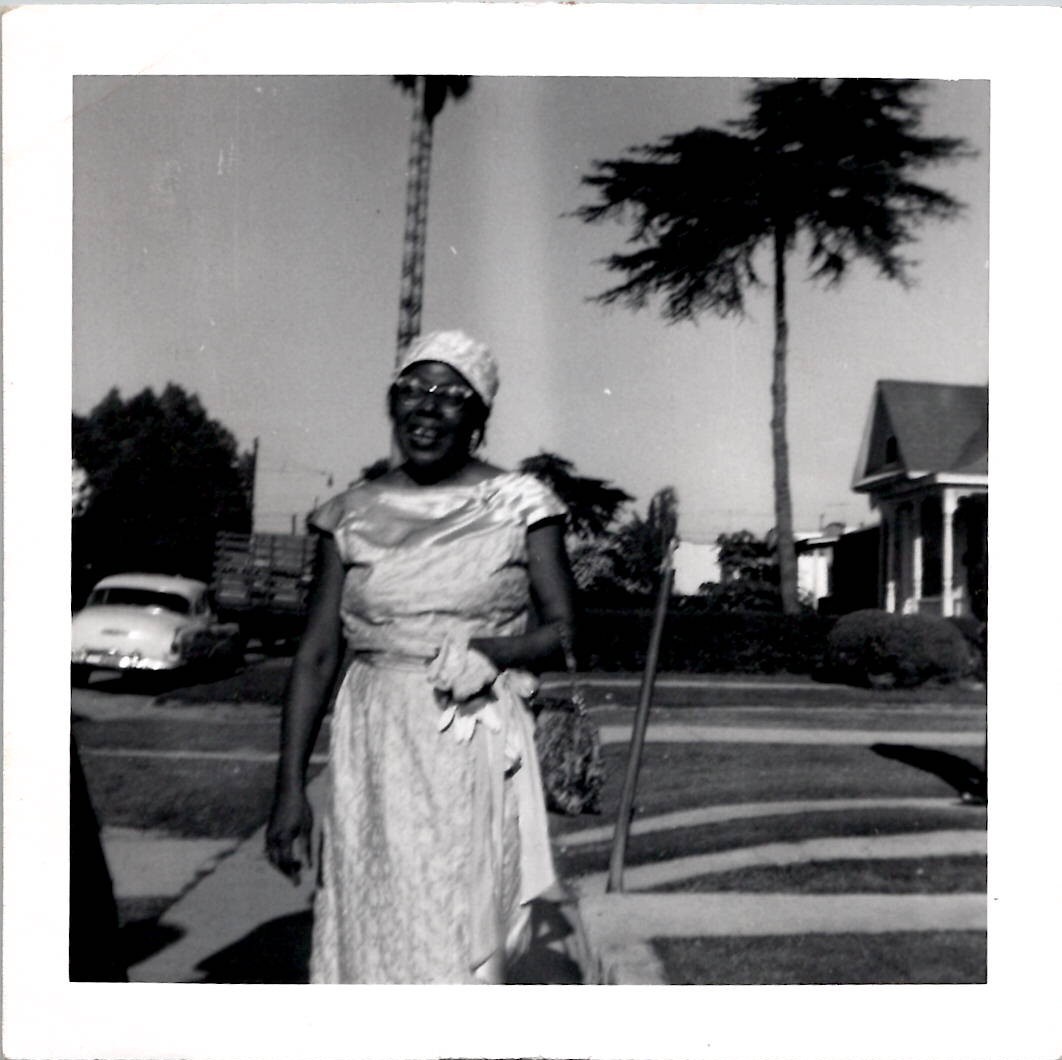 Beautiful Elegant African American Woman Black Americana 1950s Vintage Photo