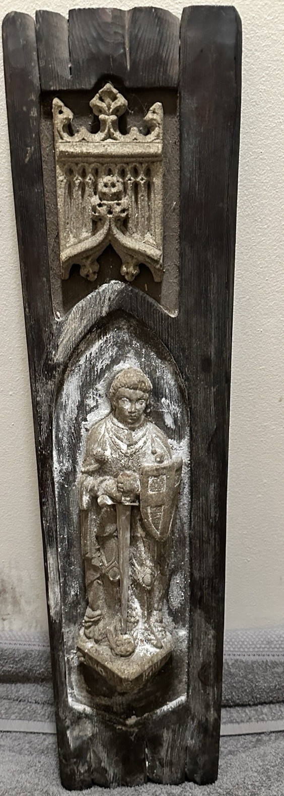 Antique Carved Oak Gothic Crusader Knight Saint Plaque Panel Figure Religious Antique Carved Oak Gothic Crusader Knight Saint Plaque Panel Figure Religious