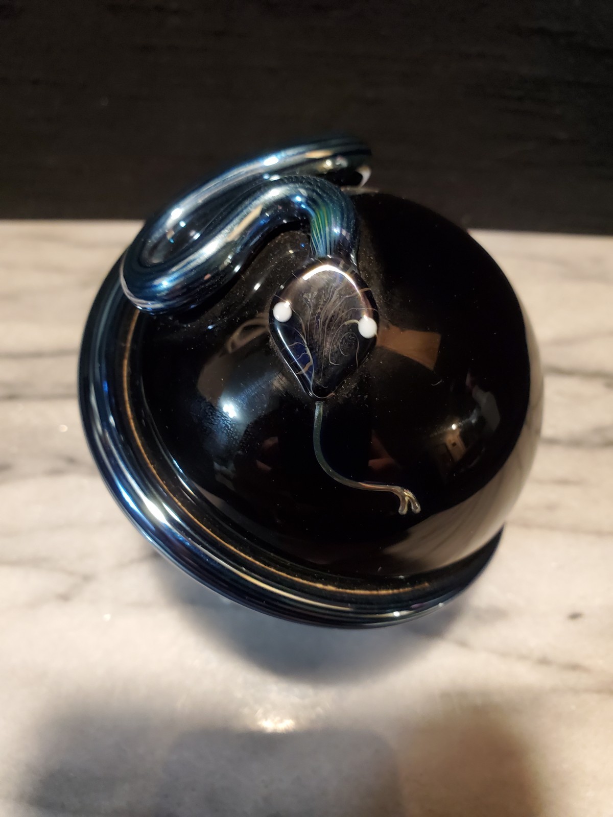 Vintage 1984 Steven Correia Signed Studio Art Glass Paperweight – \