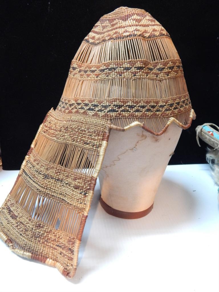 UNIQUE ANTIQUE YUROK (HUPA) CALIFORNIA BASKET HAT /WITH TRAILER - UNUSUAL PIECE