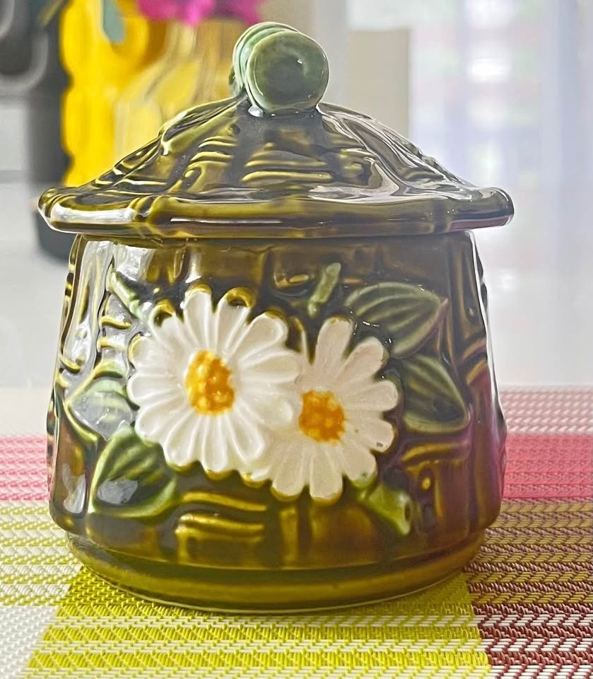 Vintage Flambro Japan Ceramic Sugar Dish w/ Lid-Japan