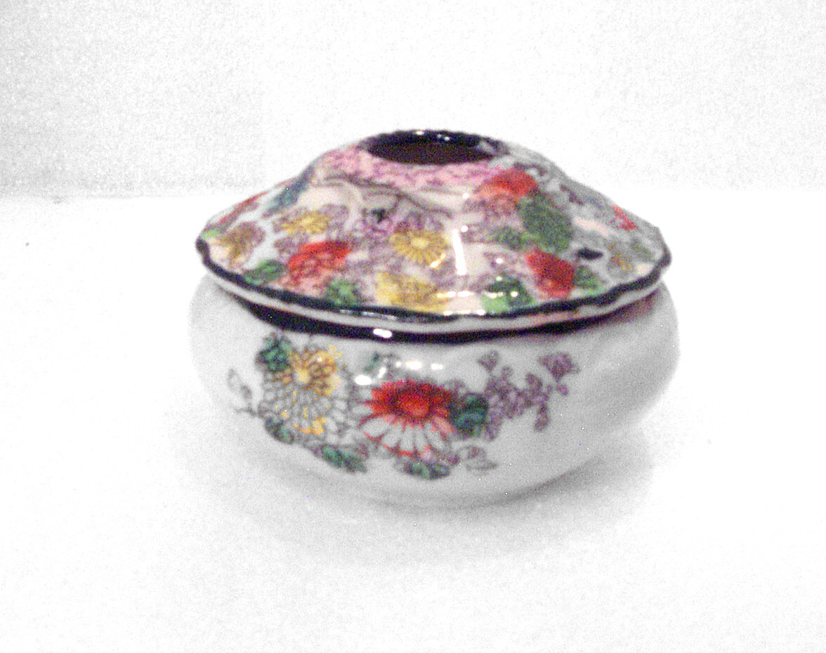  Japanese Porcelain Lidded Dish w Center Hole Trinket Vanity Container - Vintage