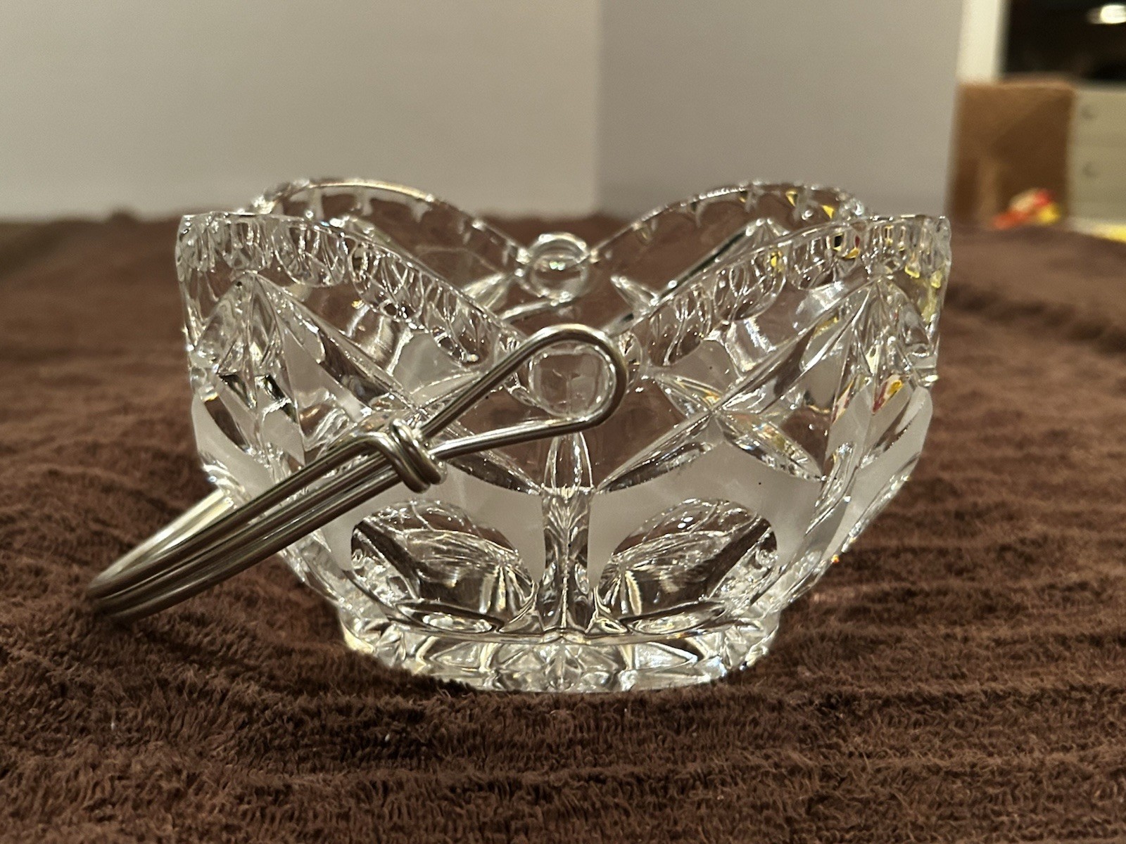 Vintage Cut Lead Glass Crystal Basket W/ Silver Metal Handle- Beautiful Vintage Cut Lead Glass Crystal Basket W/ Silver Metal Handle- Beautiful