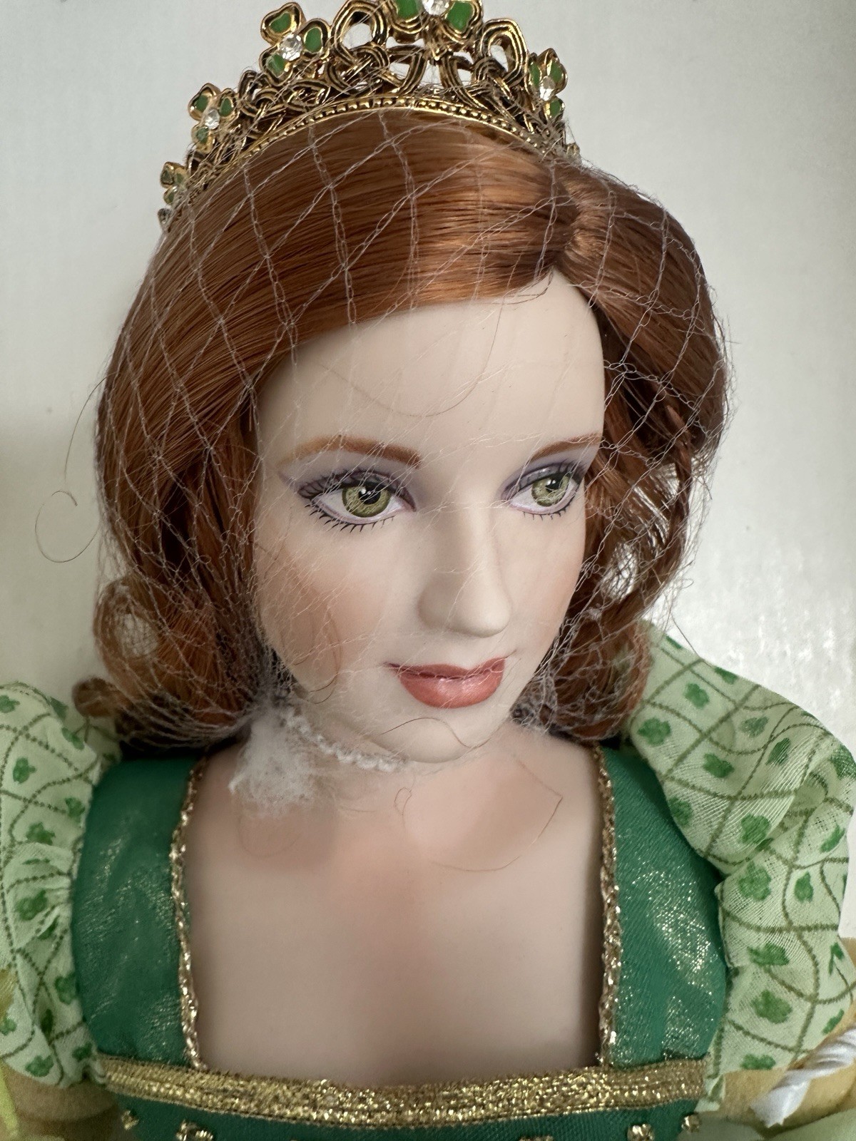 FRANKLIN HEIRLOOM DOLLS BRIANNA PRINCESS OF TARA PORCELAIN DOLL NEW IN BOX VTG