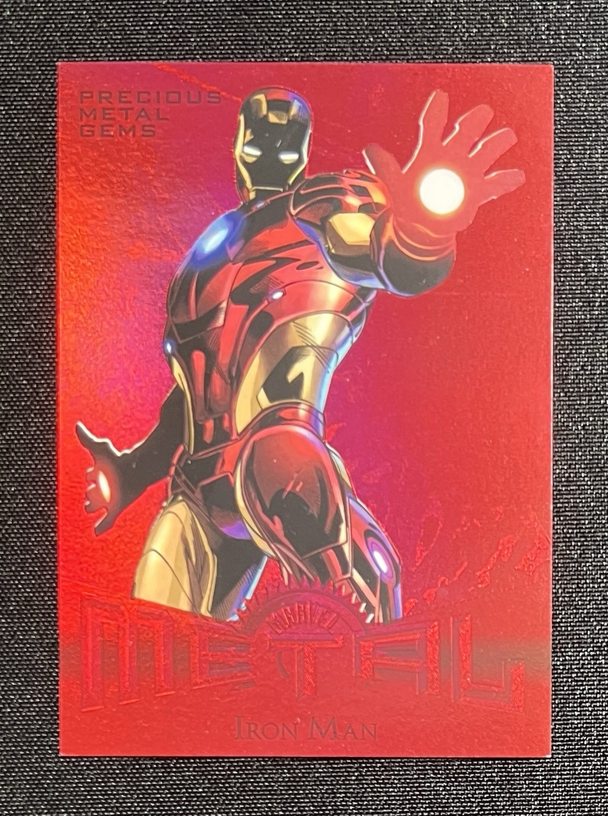 2013 Marvel Retro #8 IRON MAN Precious Metal Gem RED PMG Avengers Card /100