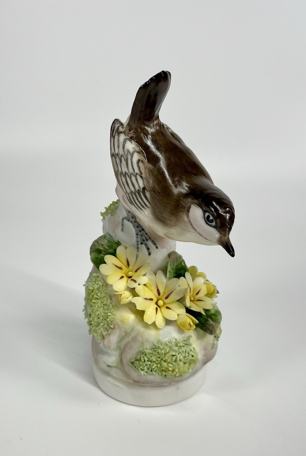 Vintage Royal Adderly Bone China Wren Bird Figurine Barbara Lindley Adams EUC