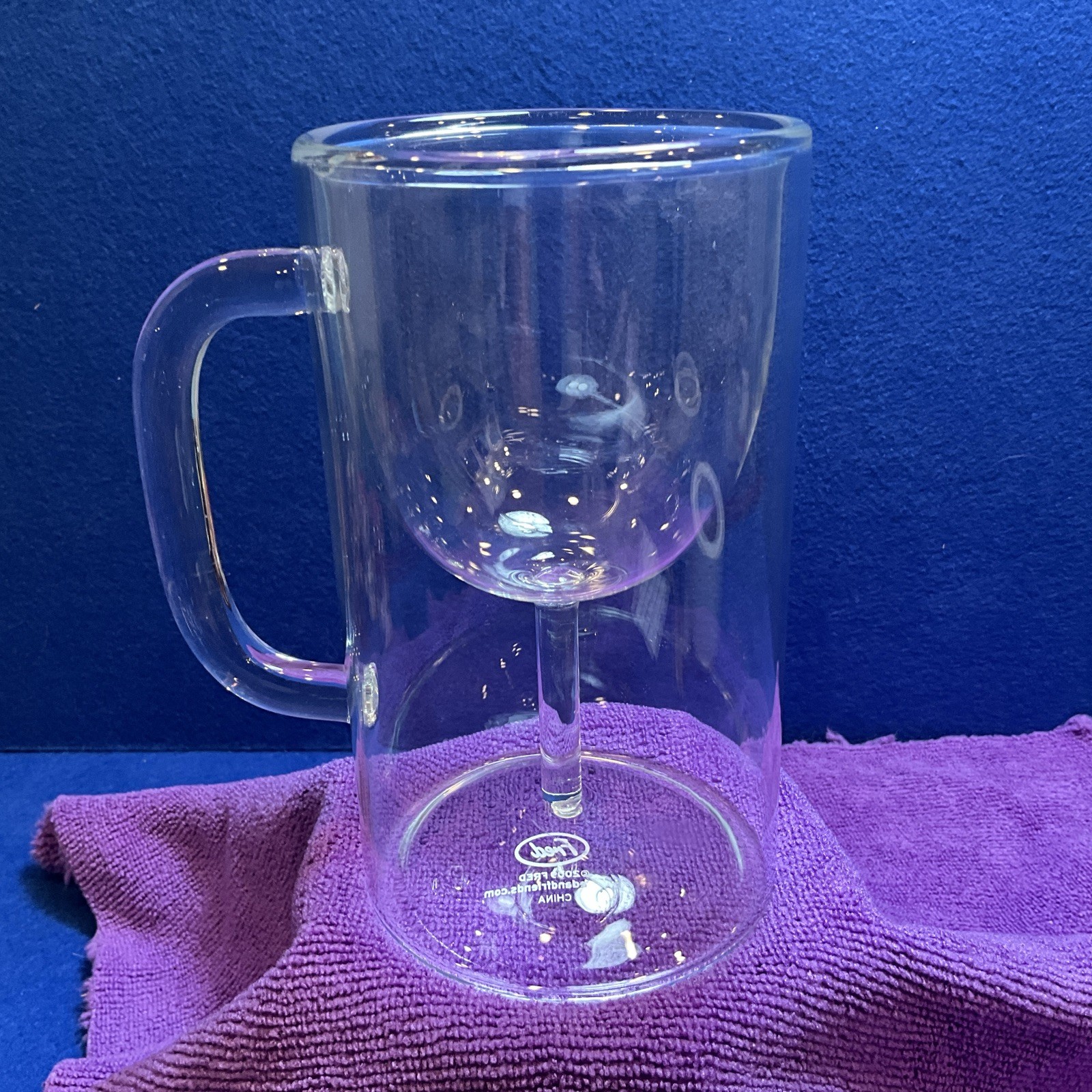 2009 Rare Fred And friends Winestrin Wine Glass Mug 6” 2009 Rare Fred And friends Winestrin Wine Glass Mug 6”