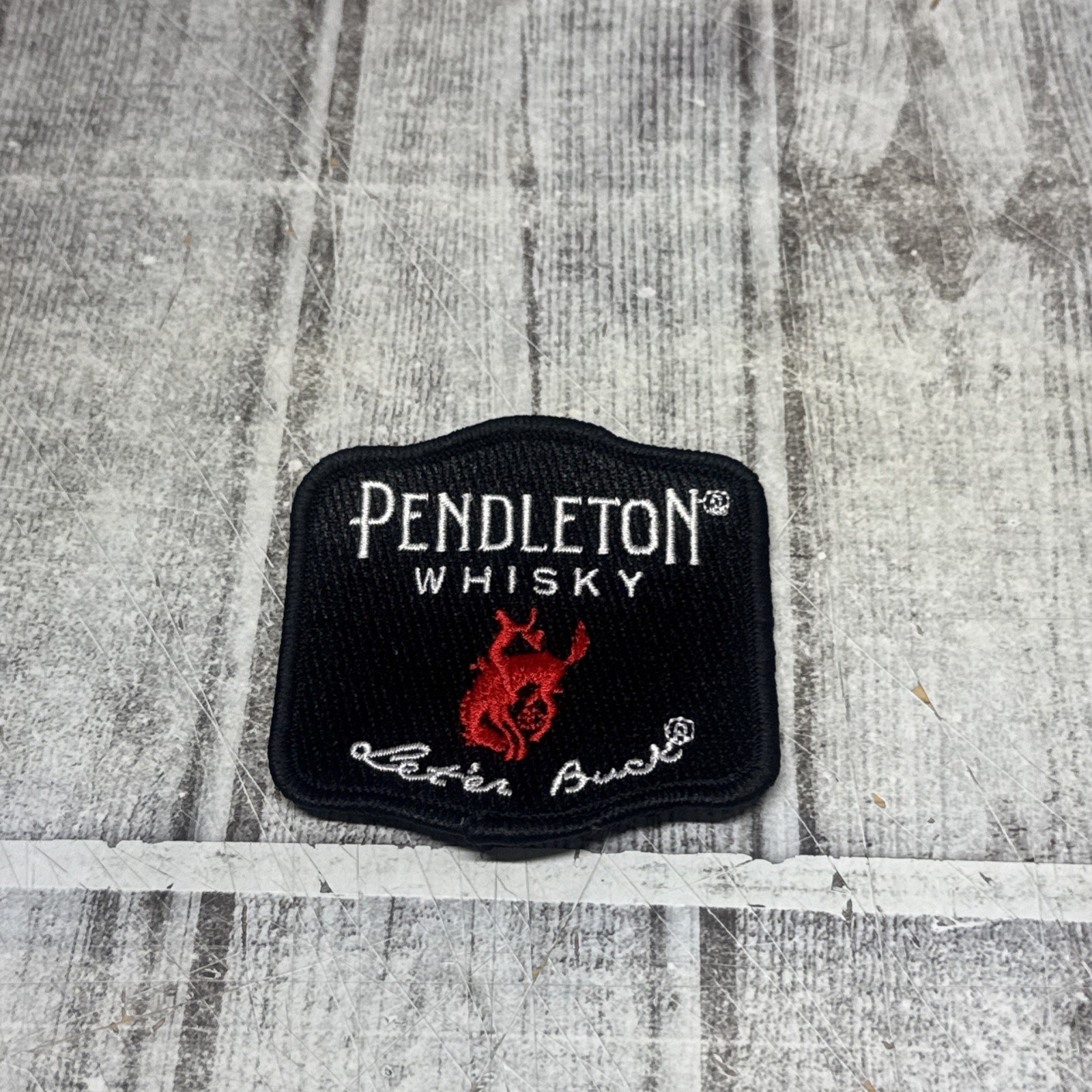 Pendleton Whisky Patch “Let’er Buck” 2.5\