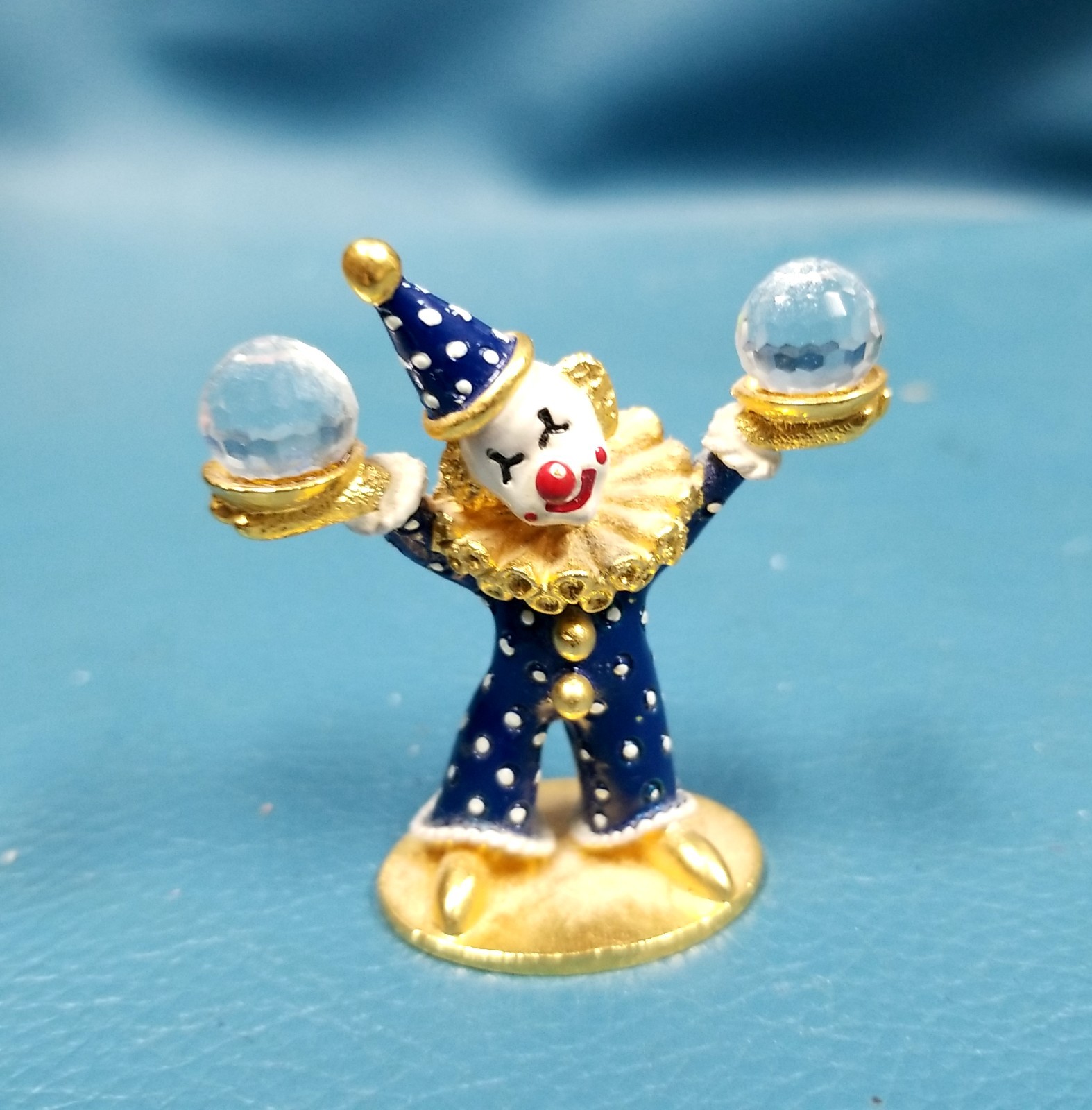 Spoontiques 1985 Blue Pewter Clown 24K Gold Tone Balancing Swarovski Crystal Bal