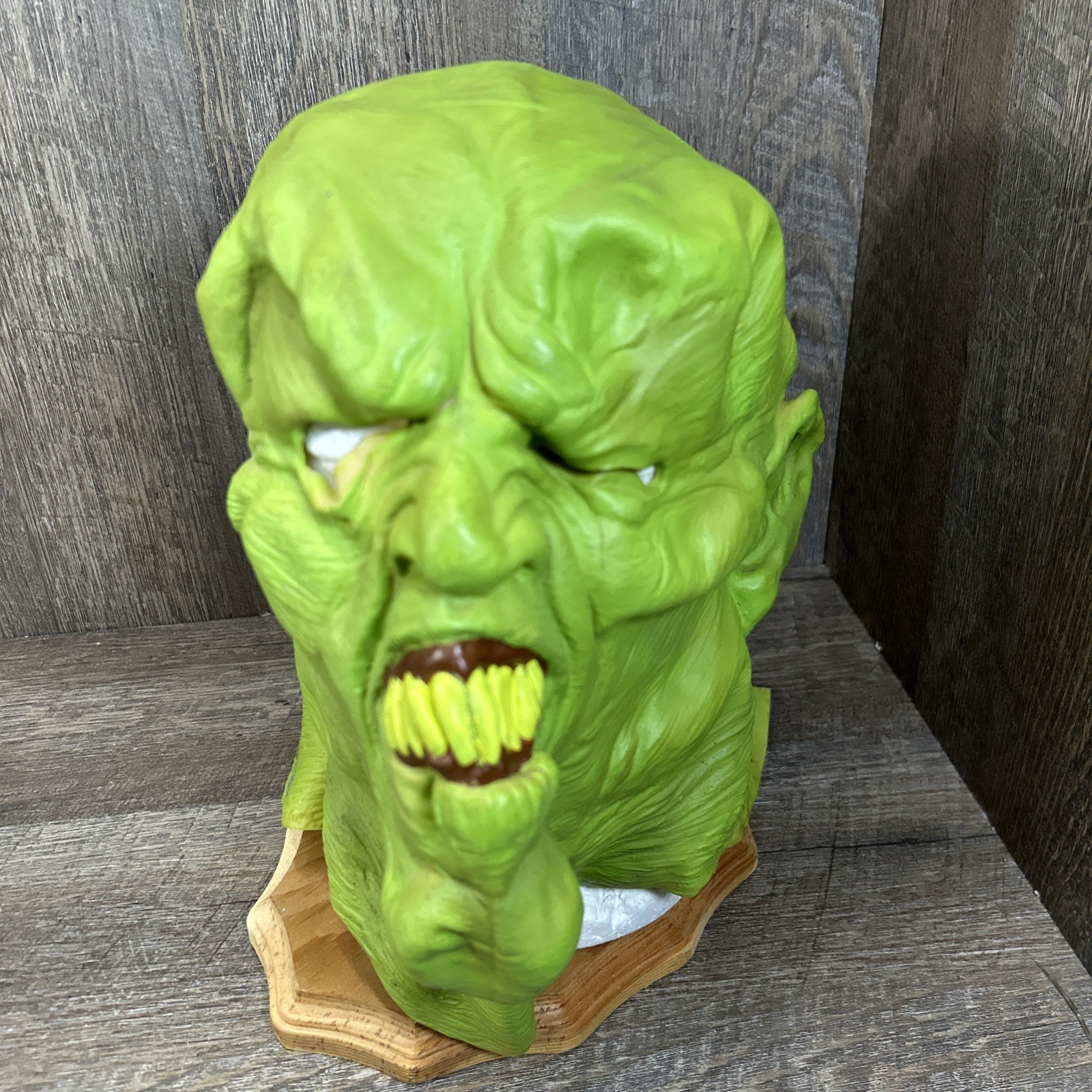 90\'s Goosebumps The Haunted Mask Halloween Latex Mask Parachute Press