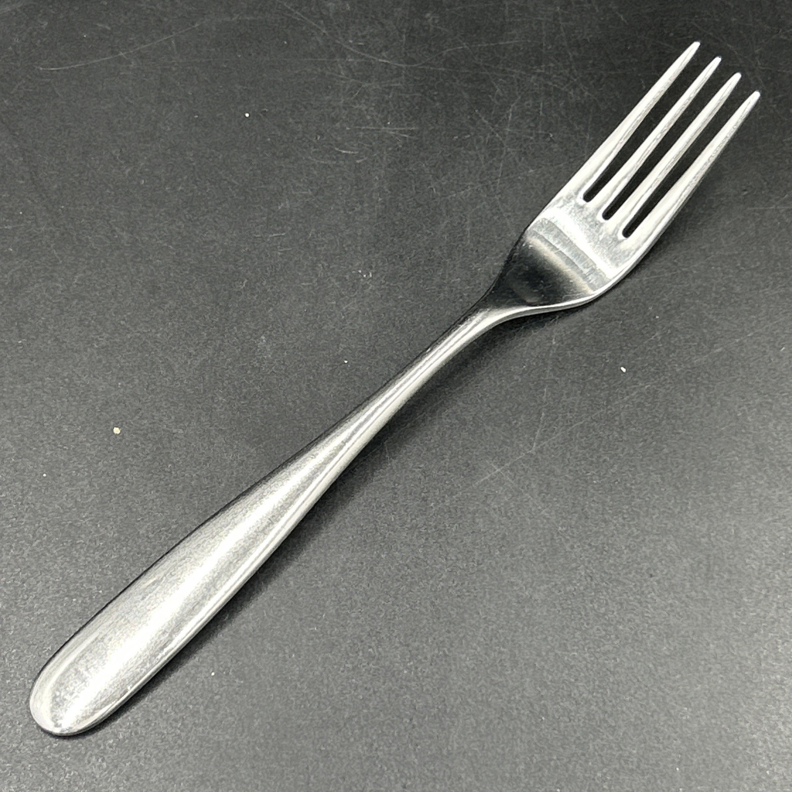 Robert Welch STANTON SATIN 18/10 Stainless Flatware Dinner Fork