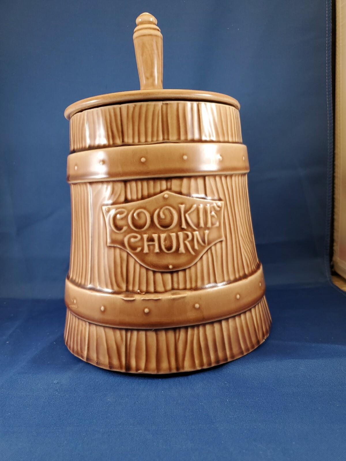 Vintage McCoy Butter Churn Cookie Jar 10.5\