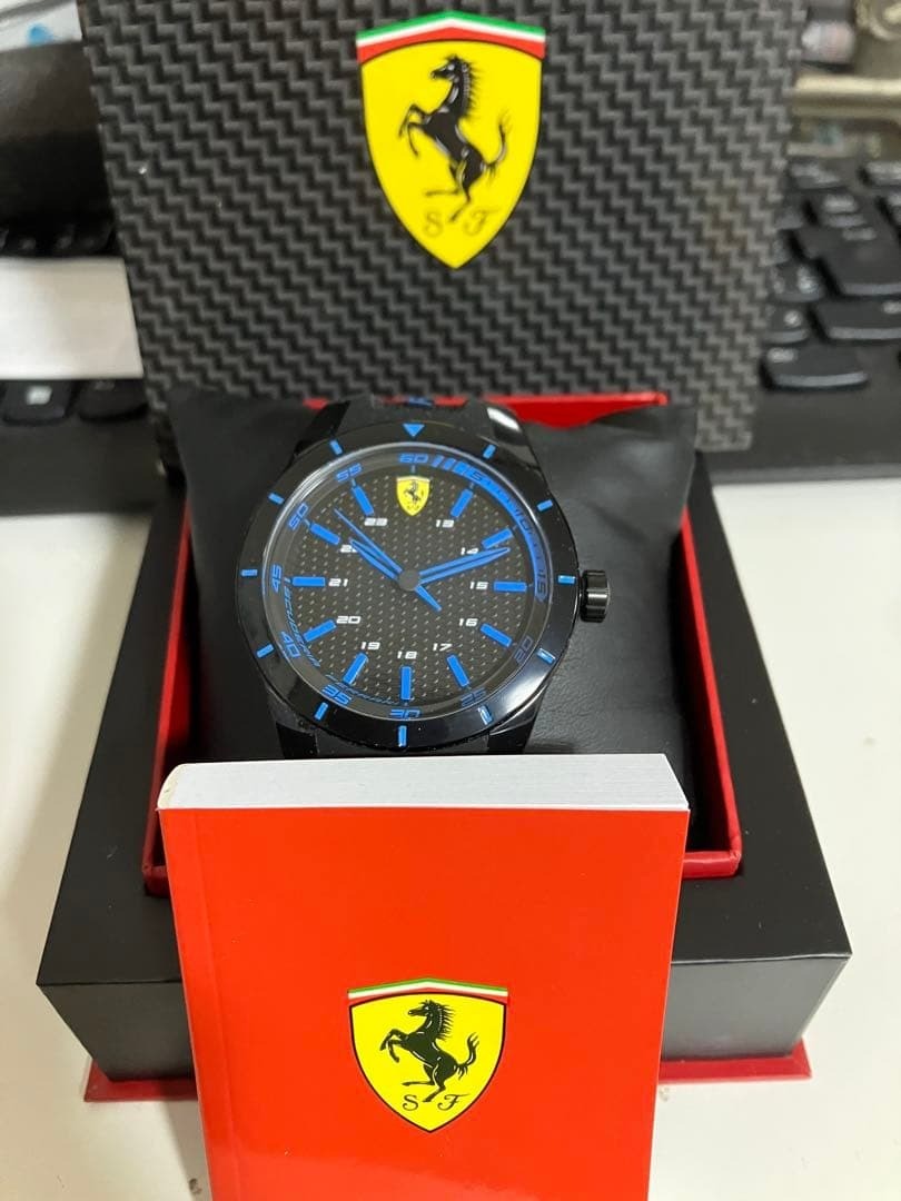 Scuderia Ferrari Chronograph Wrist Watch 0830247 Complete Accessories 44.1mm