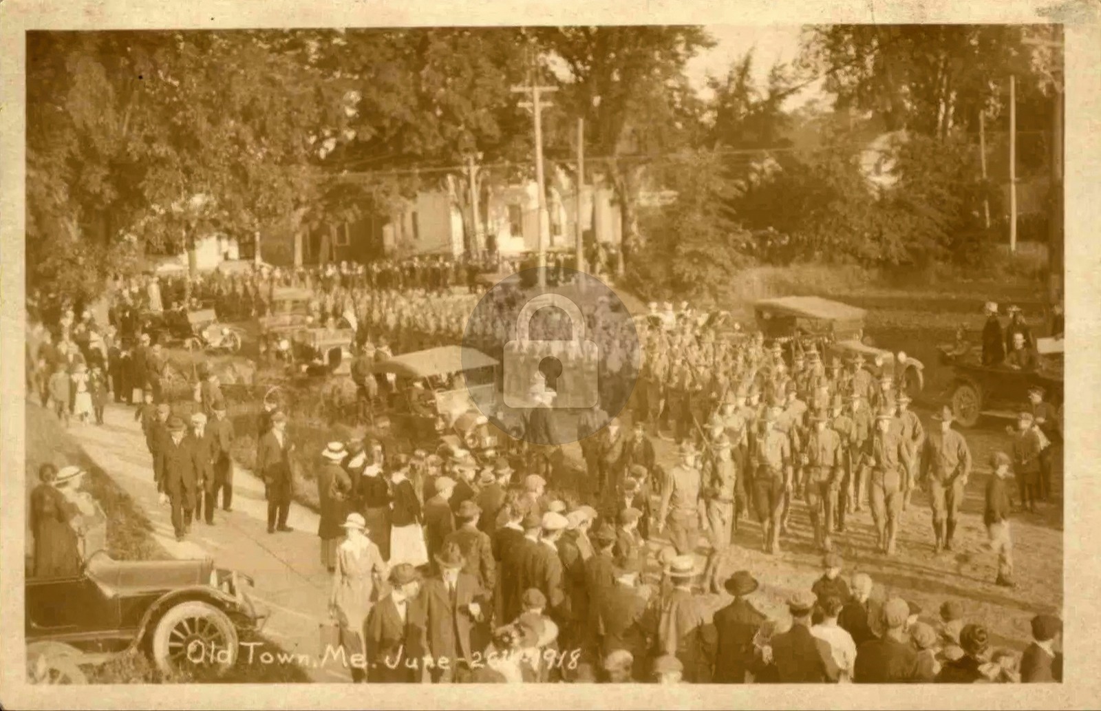 WWI 1918 Old Town ME Maine SOLDIERS PARADE RPPC Photo Postcard COPY