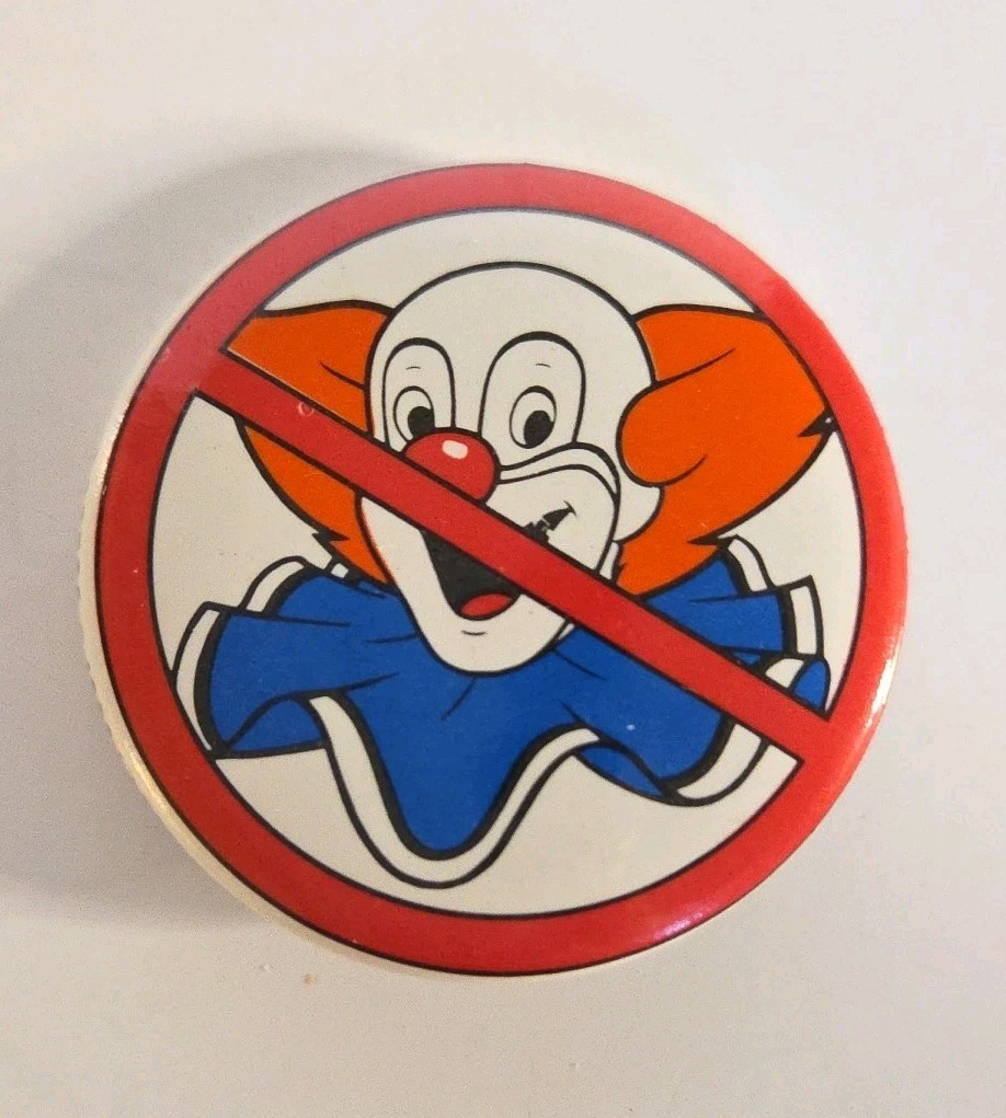 VTG 1983 No Bozos Button Pinback Badge Doug Wilson Larry Harmon No Clowns 1.5\