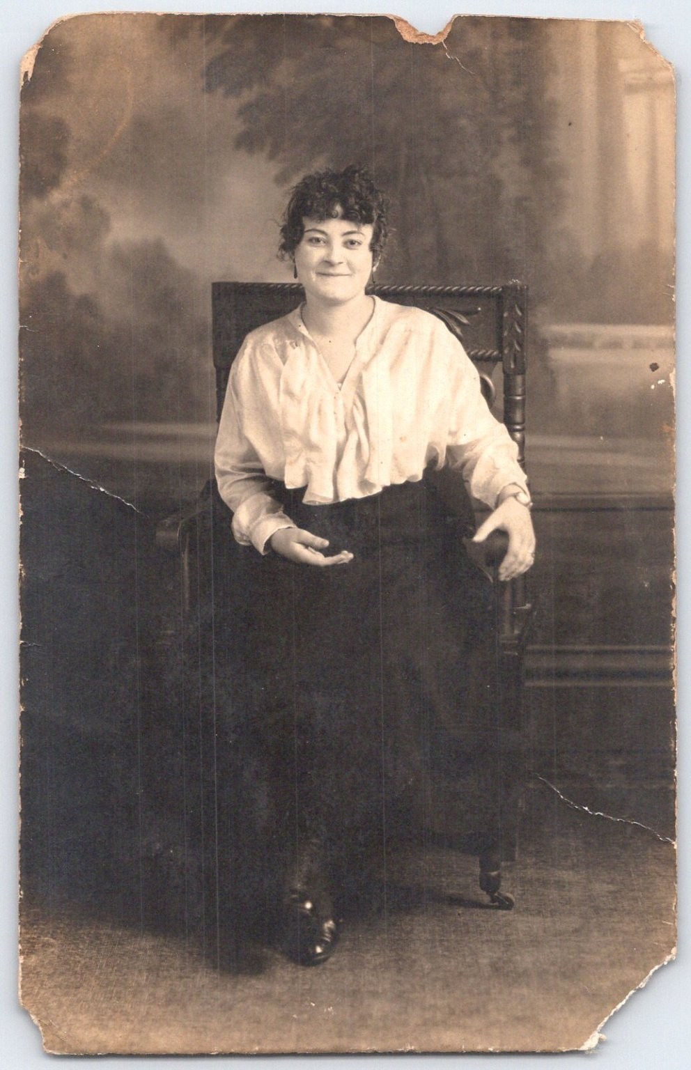 RPPC Portsmouth Ohio Smiling Woman Studio Portrait King Fowler's 1917 Postcard