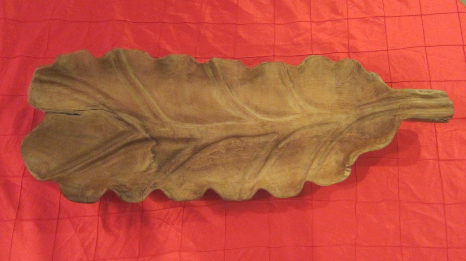 Terrain Anthropologie Oversized Teak Leaf Serving Board 37.5L 14.25W 5.25H NEW