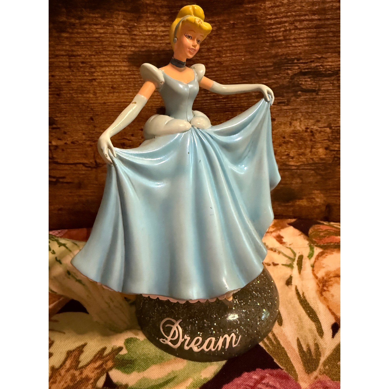 Disney Westland Giftware Dream Cinderella Figurine 19559 Princess Blue Dress