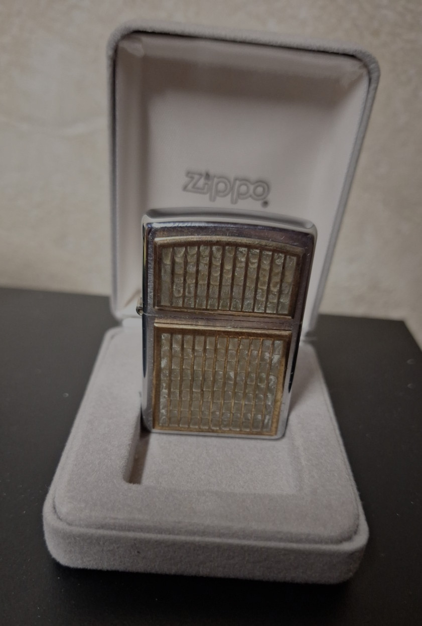 ZIPPO BROWN MARBLE BRASS LIGHTER 2002
