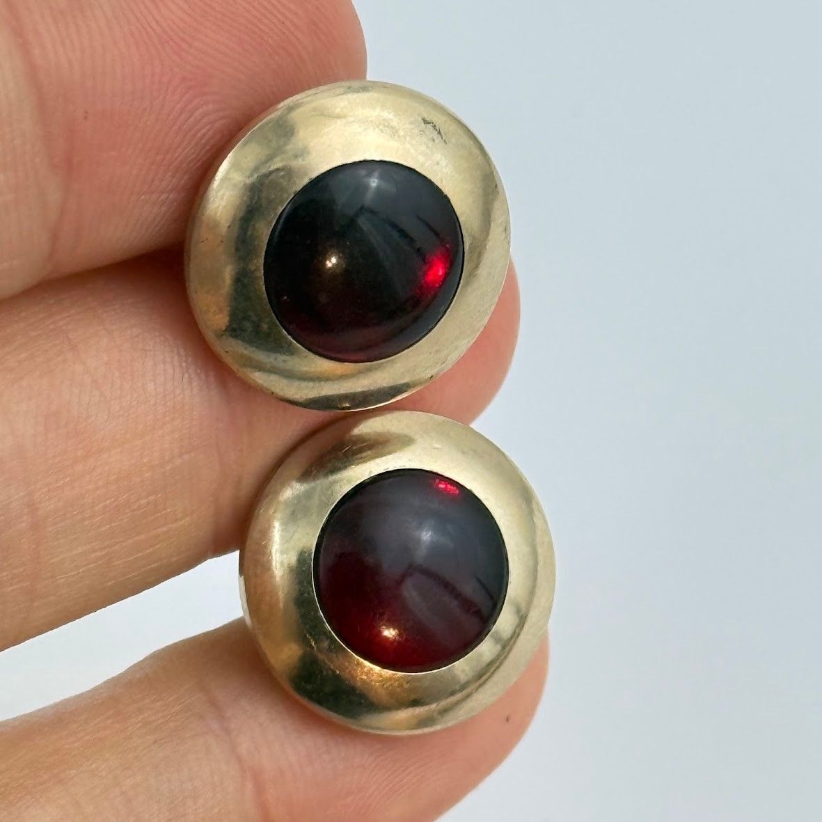 Vtg Swank Gold Tone Cufflinks Dark Red Cabochon Stone Classic Mid Century
