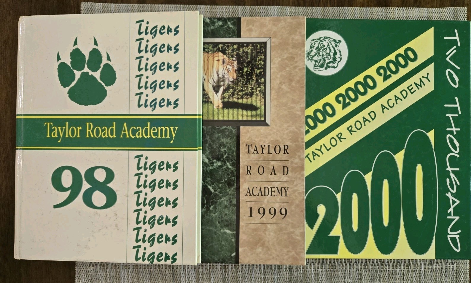 Taylor Road Academy Montgomery Alabama 3 Yearbooks Annuals 1998 1999 2000