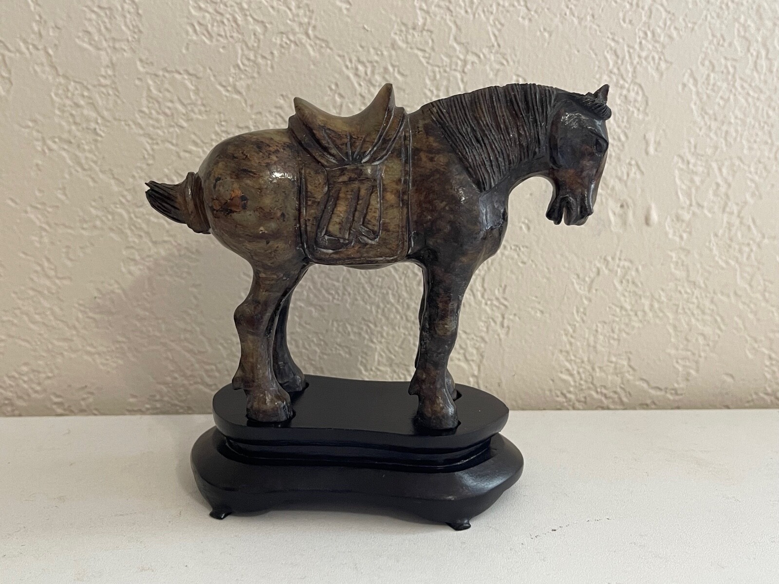 Chinese Hardstone Carving Ming Style Horse Figurine on Wood Stand Chinese Hardstone Carving Ming Style Horse Figurine on Wood Stand