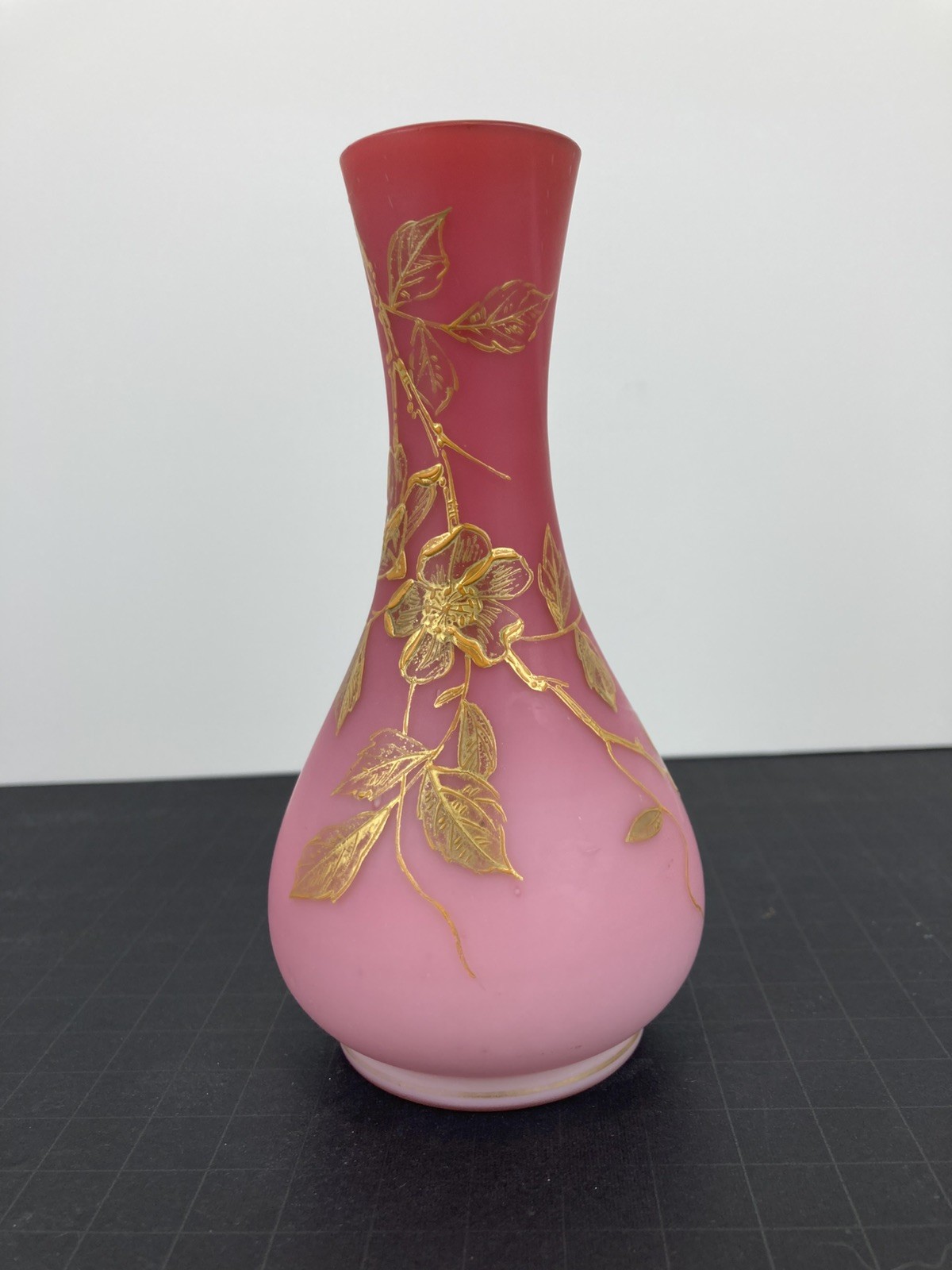 BEAUTIFUL NUMBERED HARRACH PEACH BLOW BUD VASE WITH ENAMELED GOLD FLOWERS c1890 BEAUTIFUL NUMBERED HARRACH PEACH BLOW BUD VASE WITH ENAMELED GOLD FLOWERS c1890