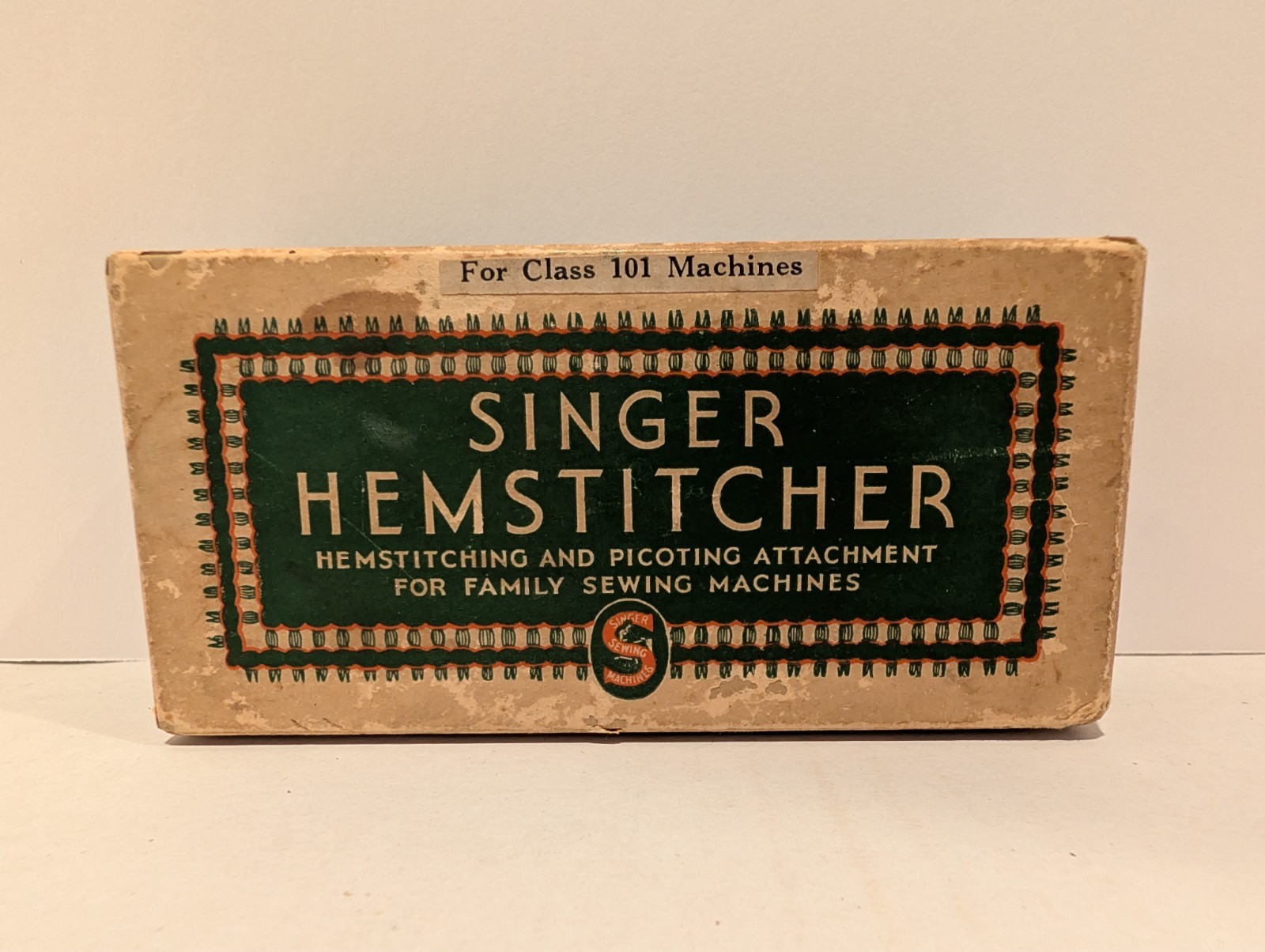 Vtg Singer 121076 Hemstitcher Picot w/Throat Plate Screw Box Singer 101 Machines