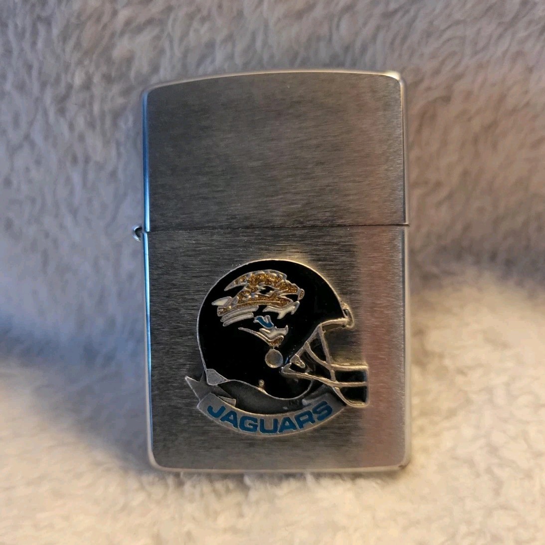 MINT Jacksonville Jaguars NFL 3D Helmet Logo Brushed Chrome Lighter w/ Tin Case