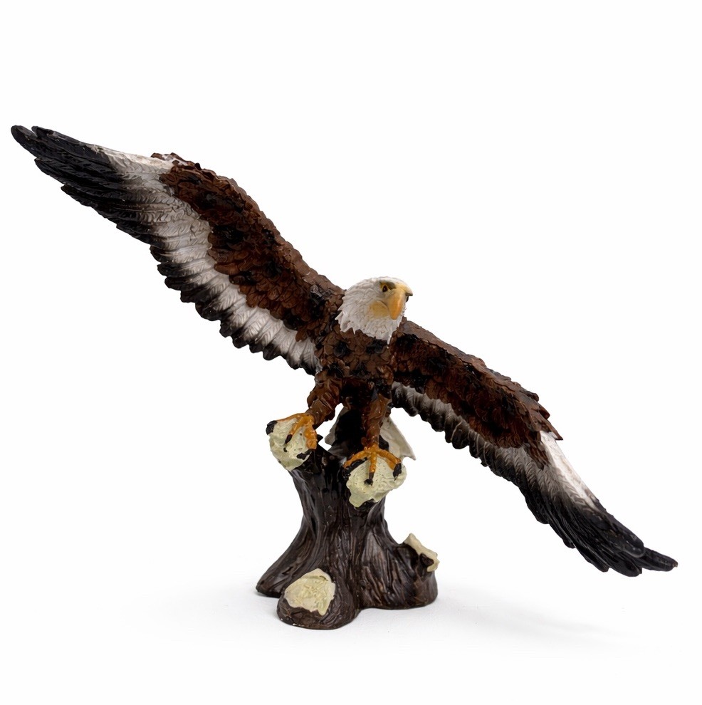 1995 Limited Edition Eagle Perched on Tree Stump 13in Wide