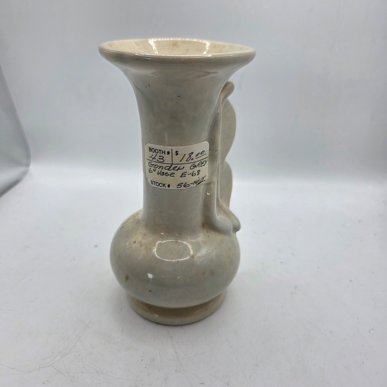 Vintage Gonder E-68 Gray Pearl Vase 6\