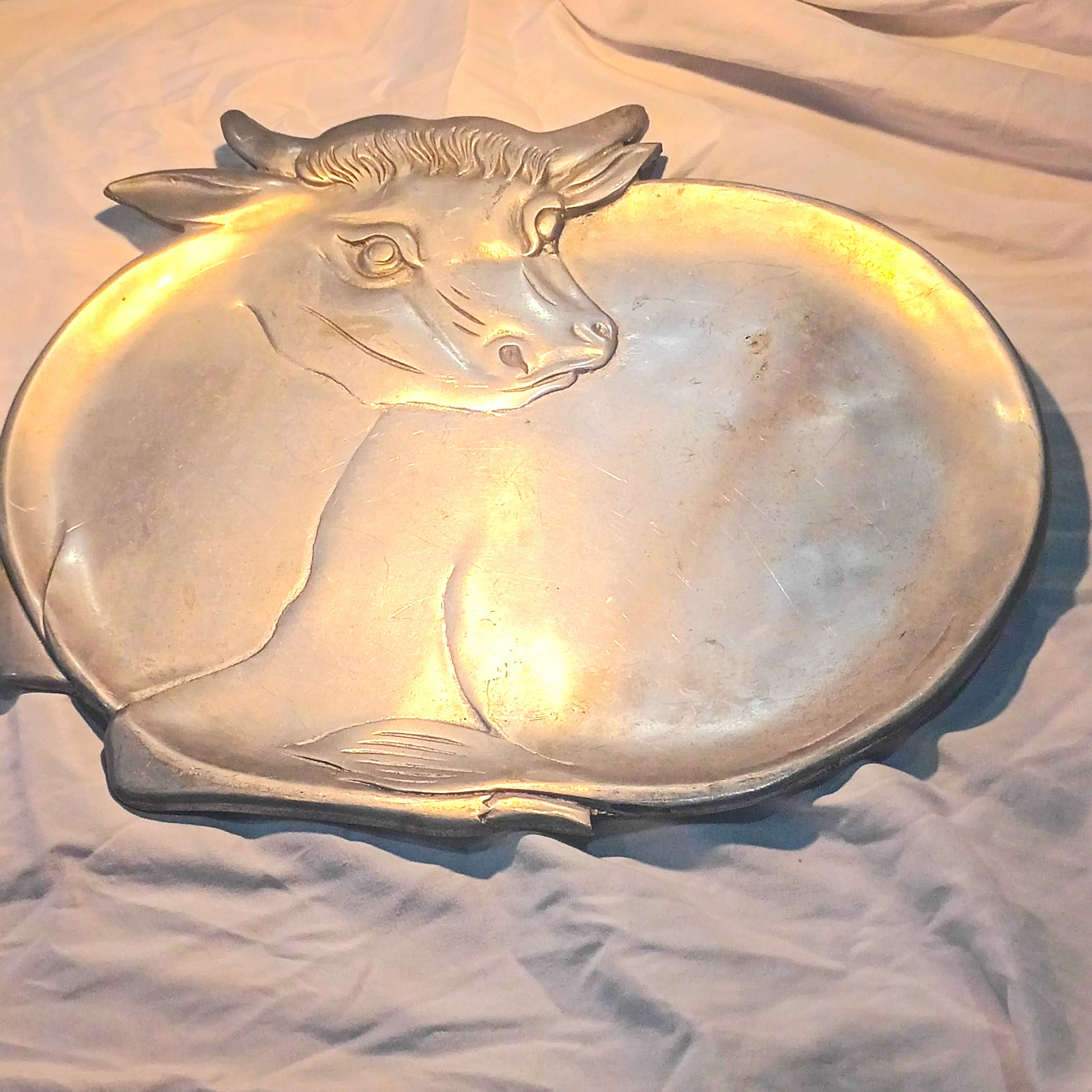 Vintage 1981 La Cuisine Cast Aluminum Cow Serving Tray Platter Farmhouse Decor