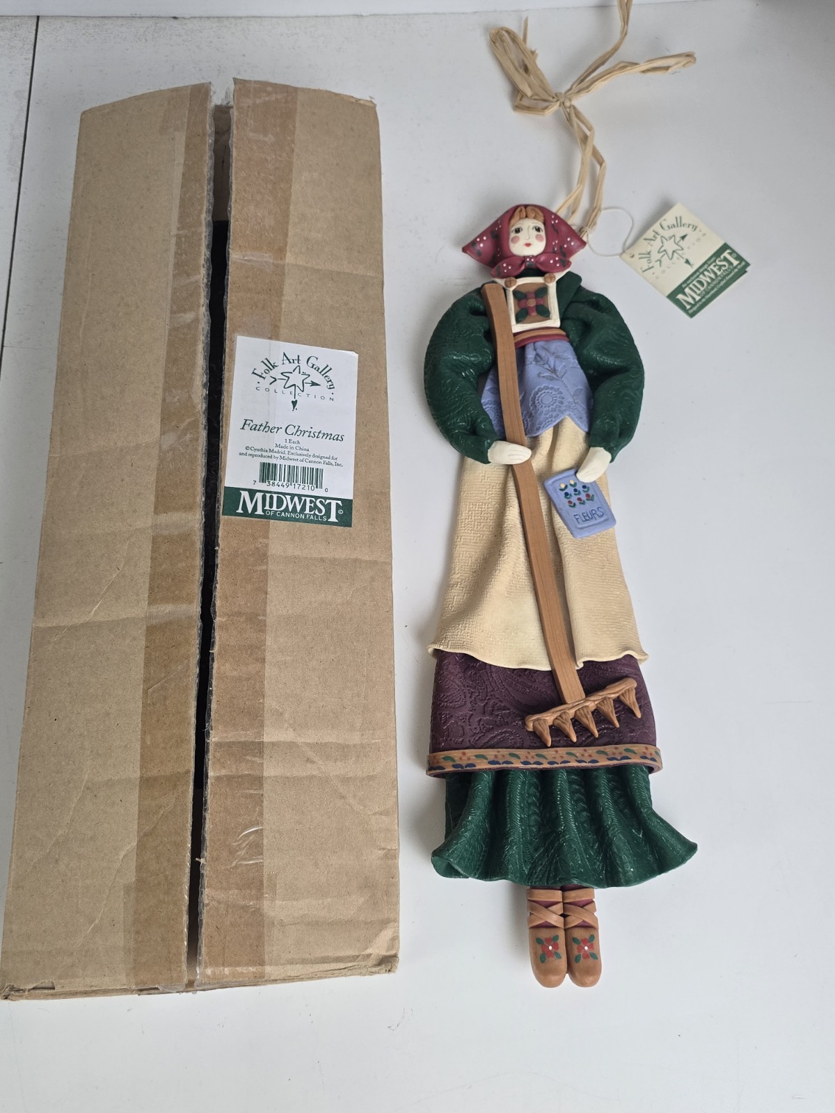 VTG Cynthia Madrid French Girl Folk Art 18” Doll Midwest Cannon Falls Wall Hang