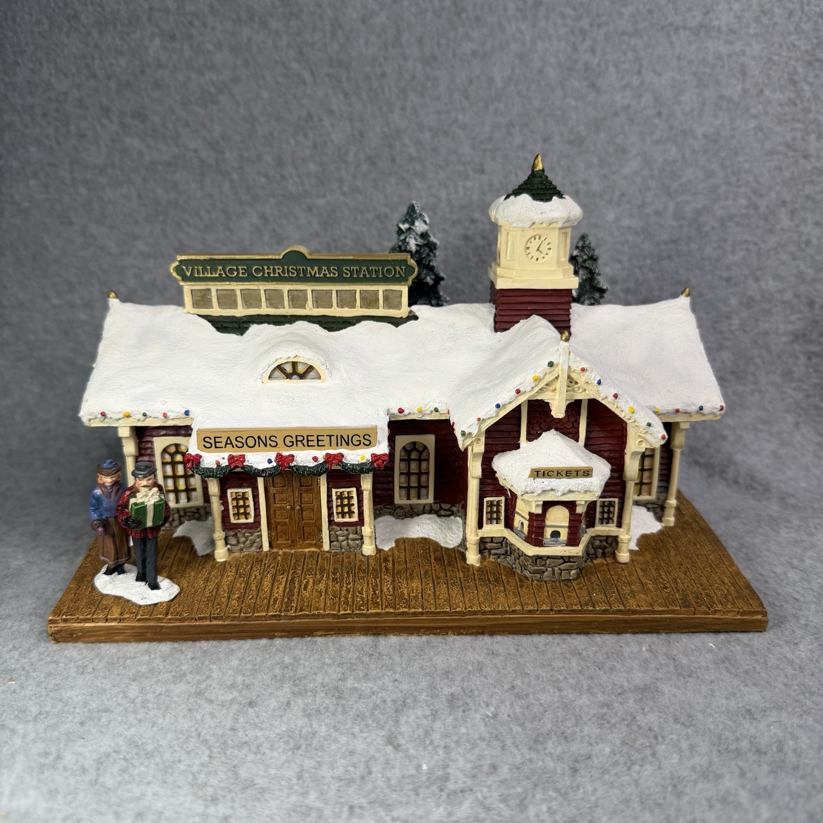 Hawthorne Thomas Kinkade - Village Christmas Station -  2001 Vintage Figurine