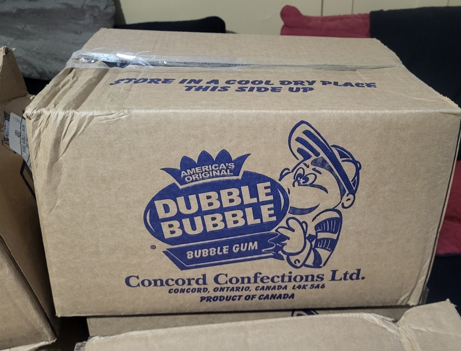 Dubble Bubble Gum  Individually Twist Wrapped 25 lb 3 Flavor 