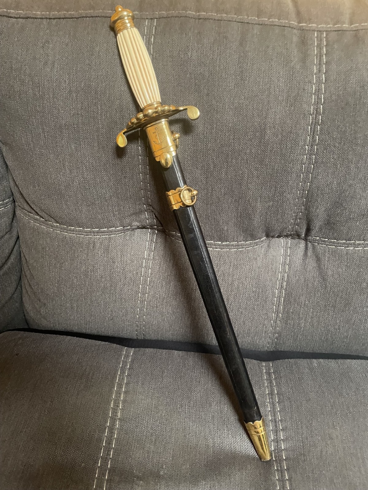 Dirk dagger
