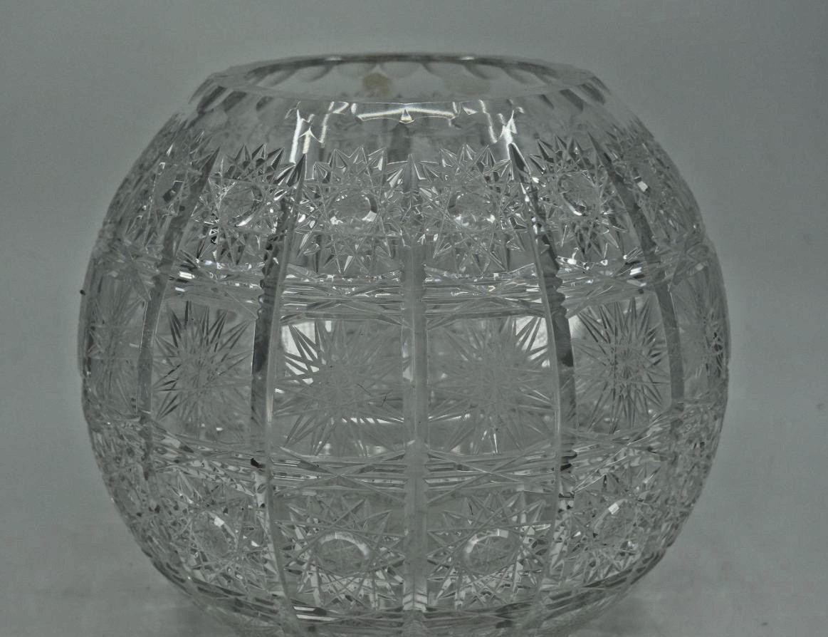 Vintage Bohemian/Czech Hand-Cut Lead Crystal Rose Bowl (Balloon/Globe Vase) 