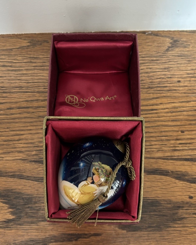 2023 Ne'Qwa ART 3” ORNAMENT “A QUIET PRAYER” 7241121D NIB Handcrafted 💥