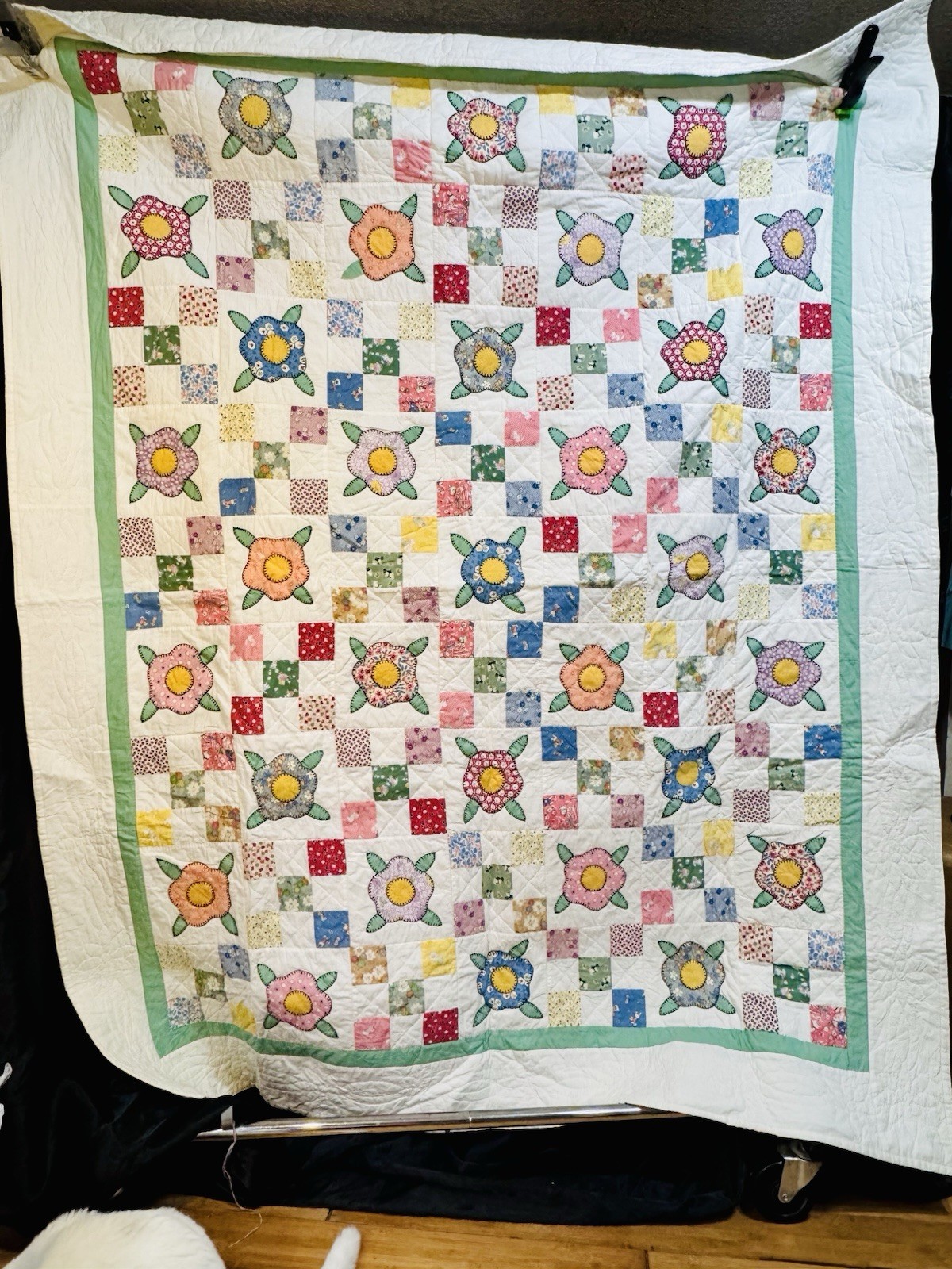 Mint Hand Quilted Floral Applique Quilt 61x76 1930Feed Sack Reproduction Cotton