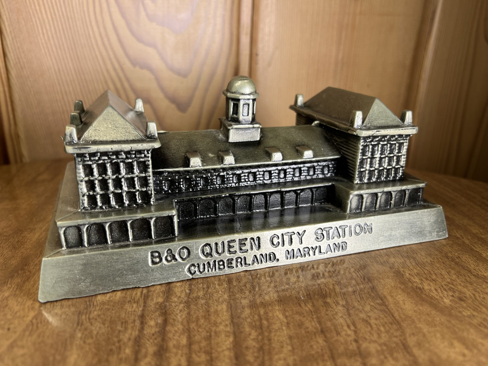 Vintage B&O Queen City Station Cumberland, Maryland - Bank by Banthrico 1974