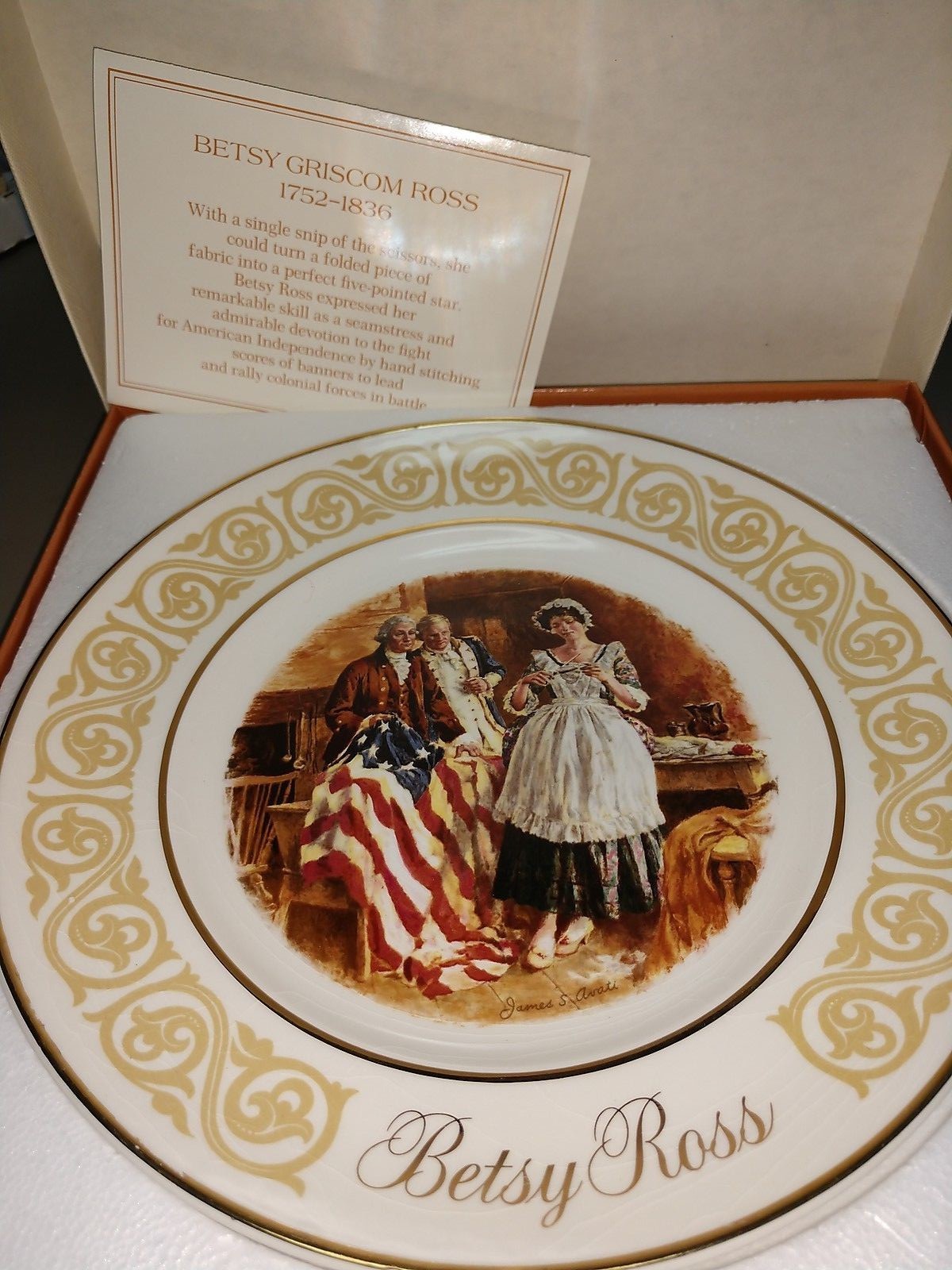 Vintage Avon Commemorative Plate BETSY ROSS BY ENOCH WEDGWOOD ENGLAND